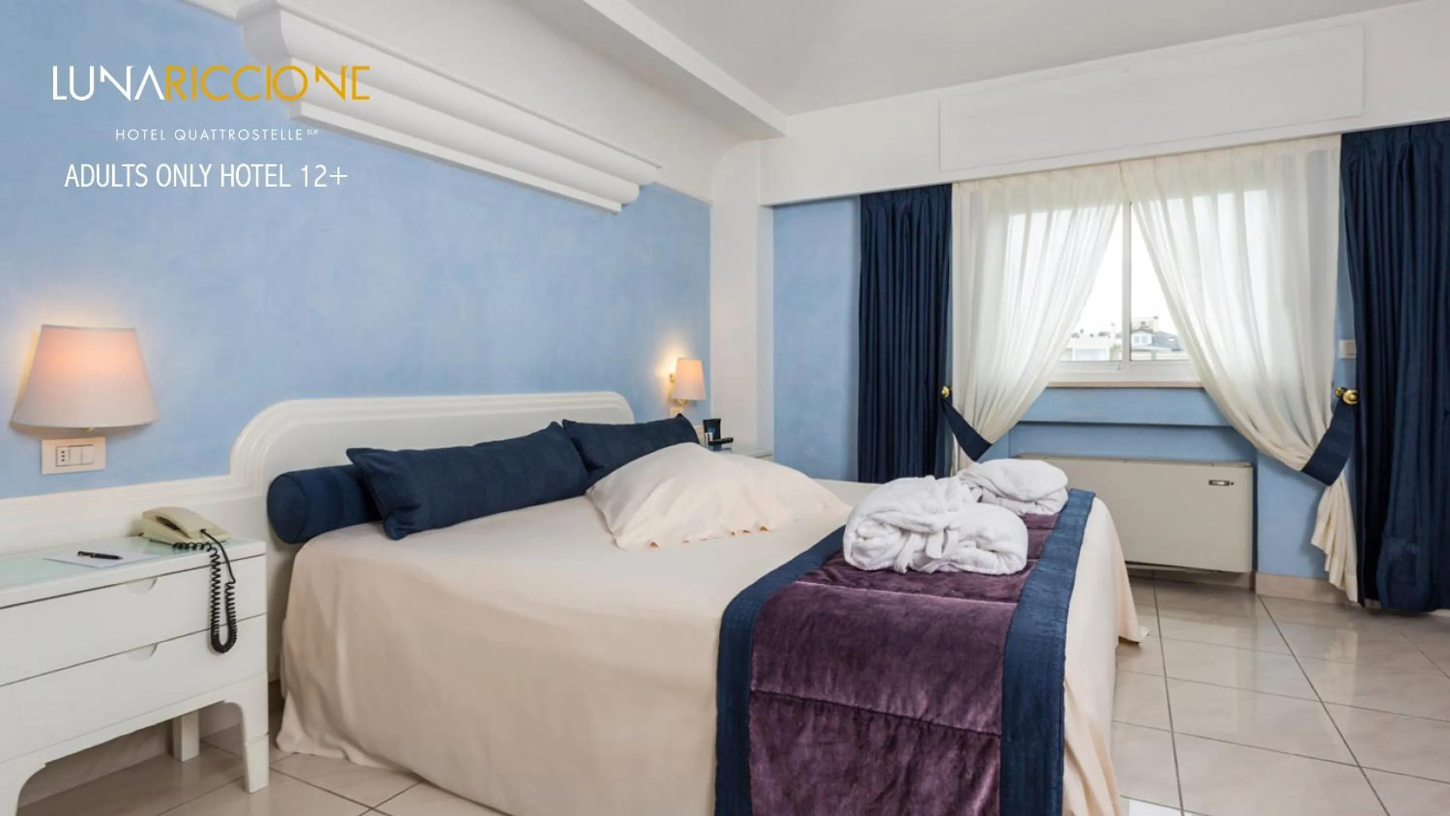 Bed in Hotel Luna Riccione e Aqua Spa Only Adults +12