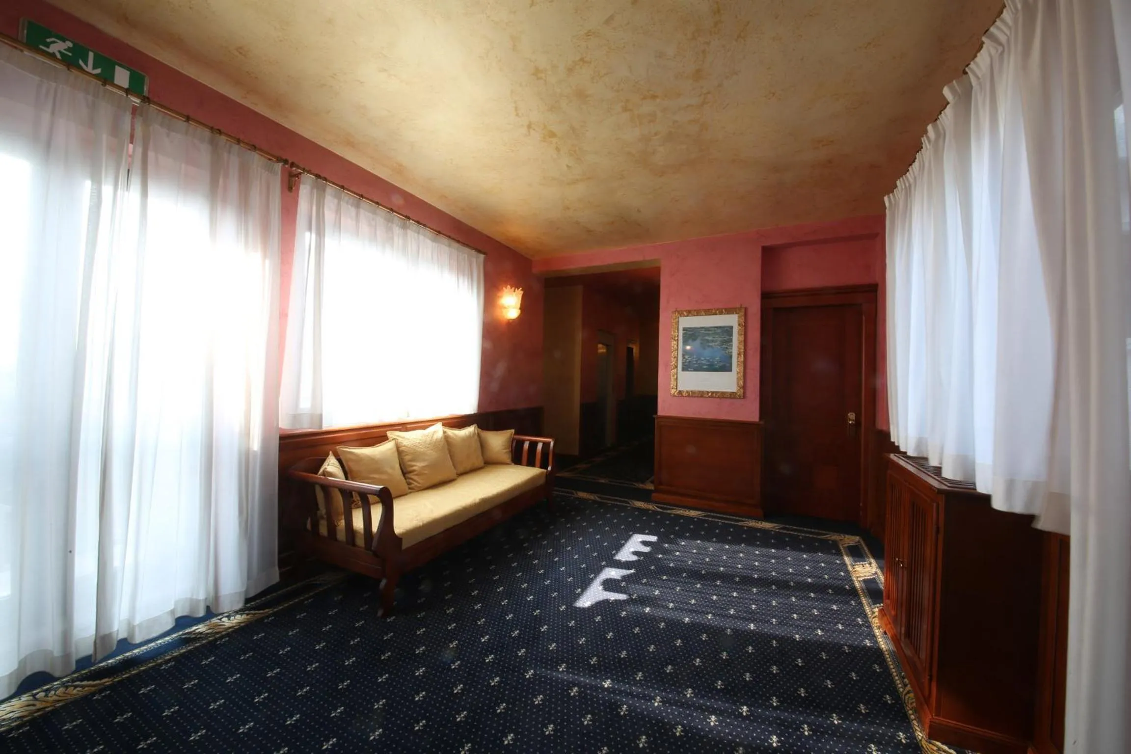 Decorative detail, Bed in Hotel Abacus