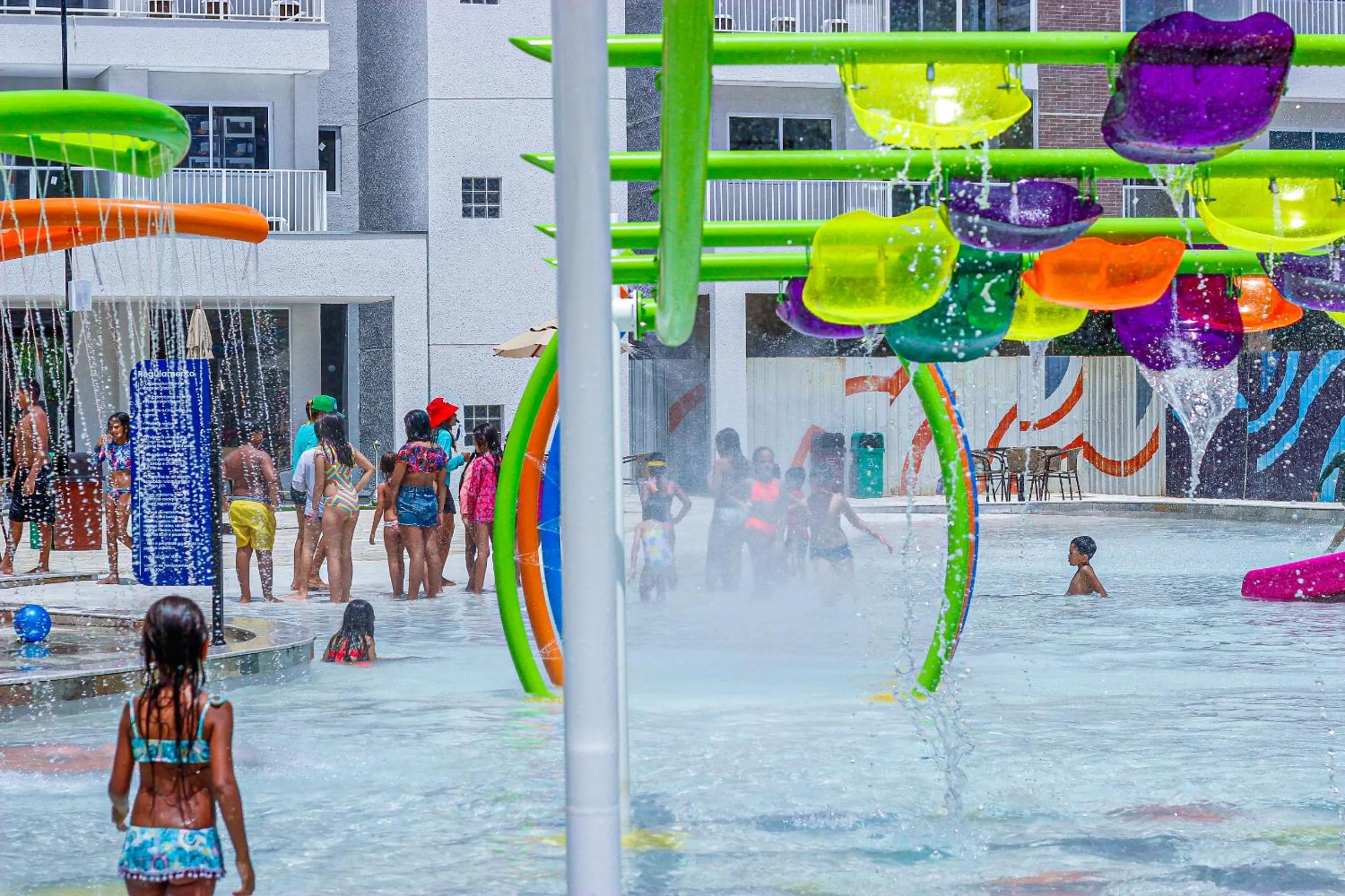 Children play ground in Lagoa EcoTowers Resort - LAGOA OFICIAL