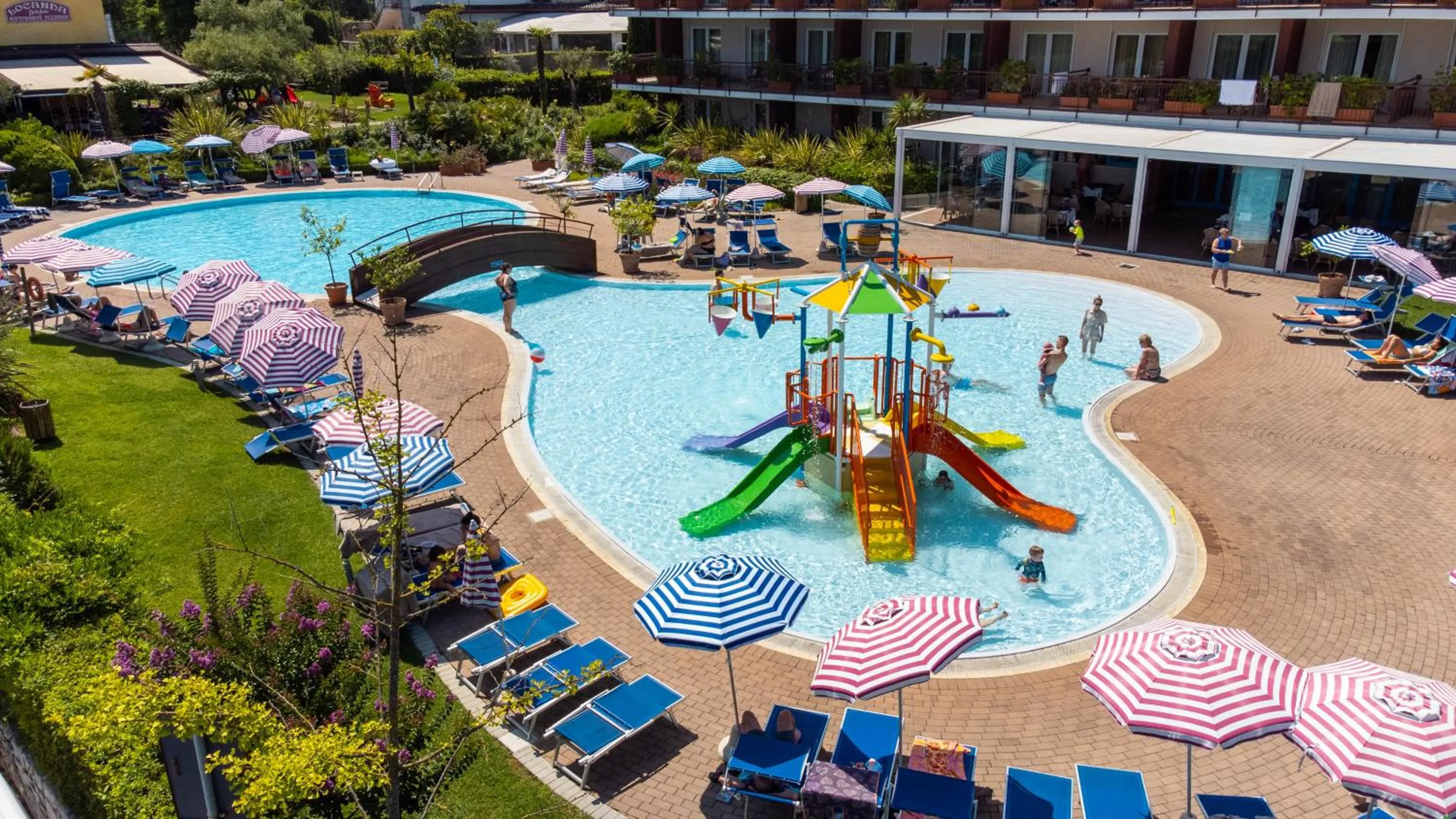 Swimming pool in Hotel Bella Italia