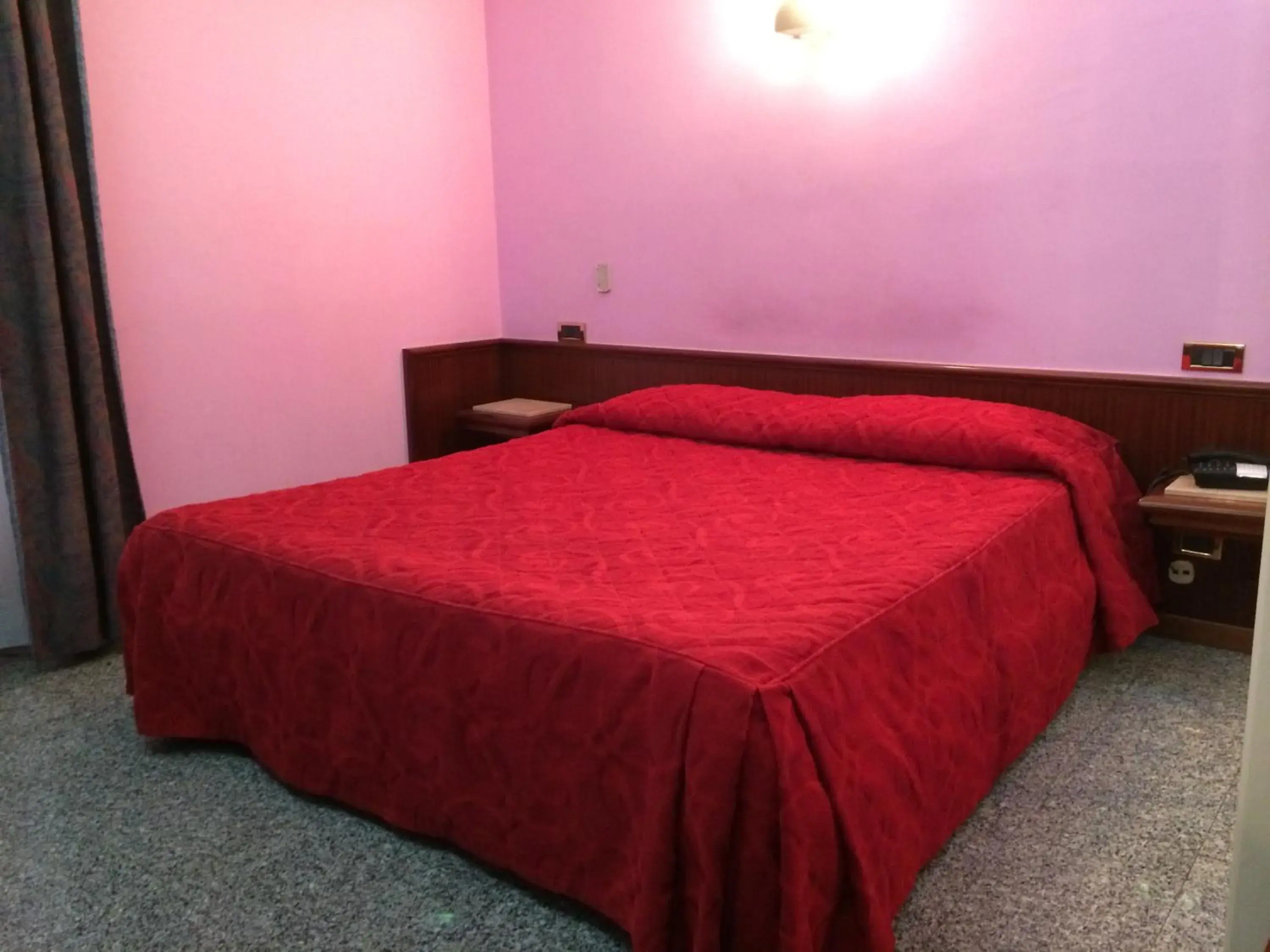 Double Room in Re Di Cuori Hotel Double Room in Re Di Cuori Hotel