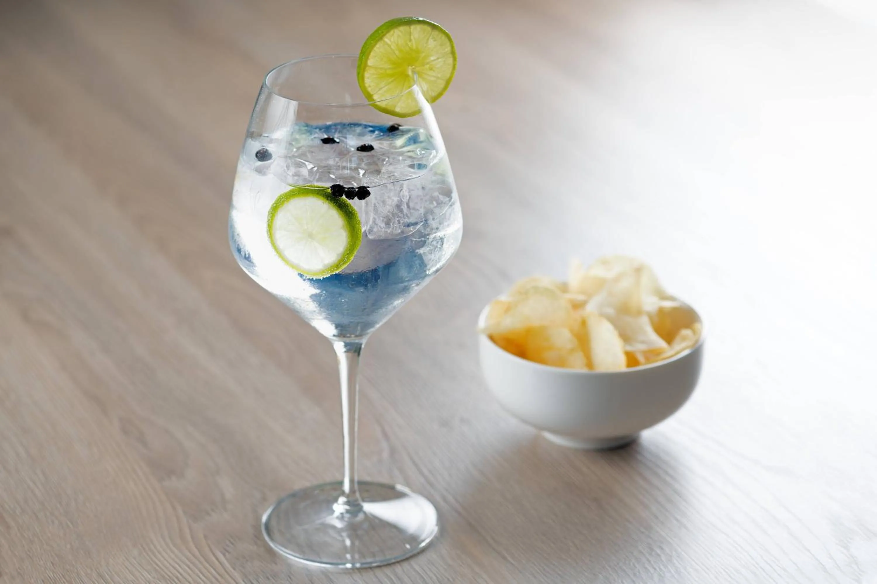 Lounge or bar in AC Hotel Firenze by Marriott