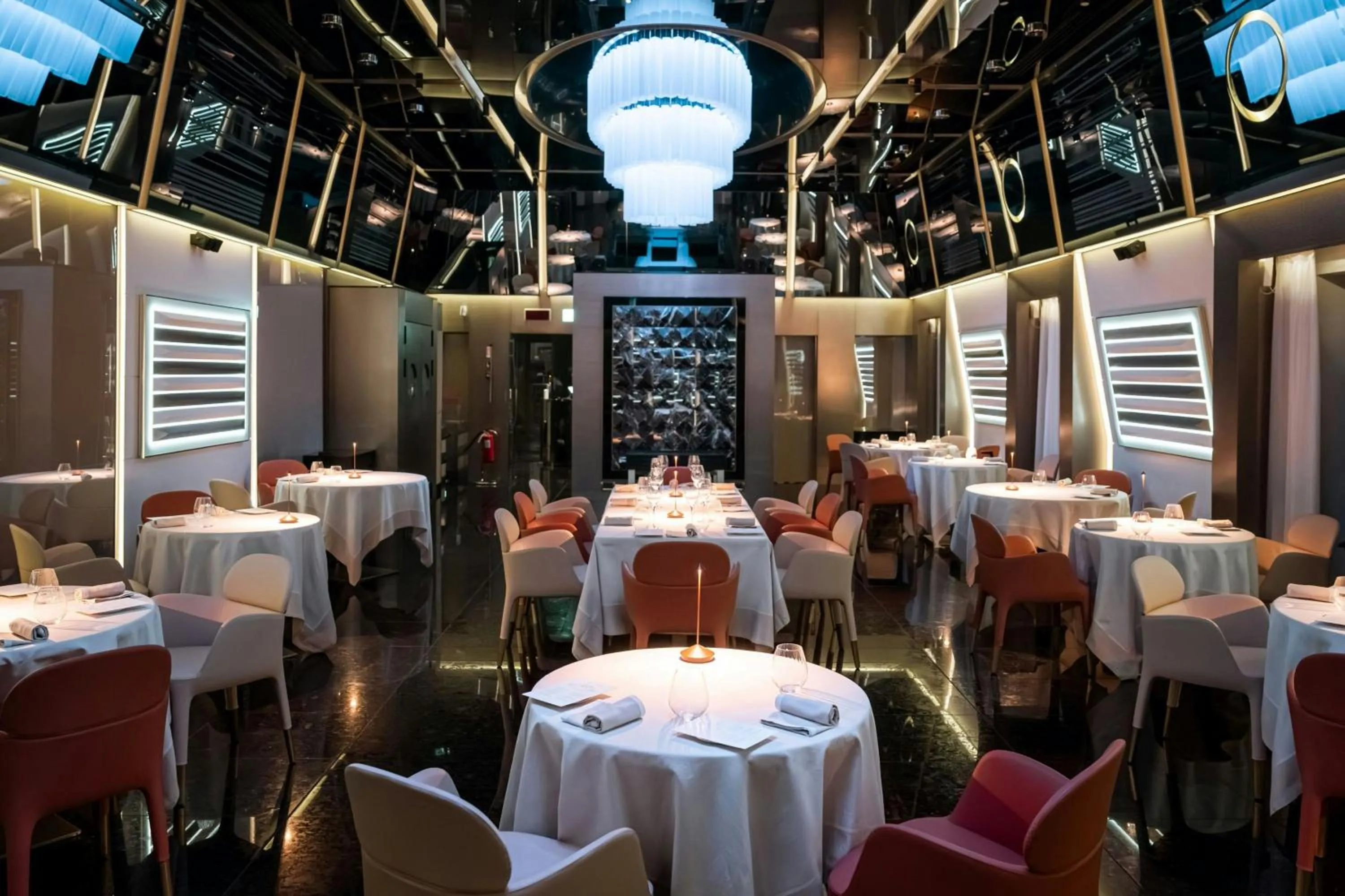 Restaurant/places to eat in Excelsior Hotel Gallia, a Luxury Collection Hotel, Milan