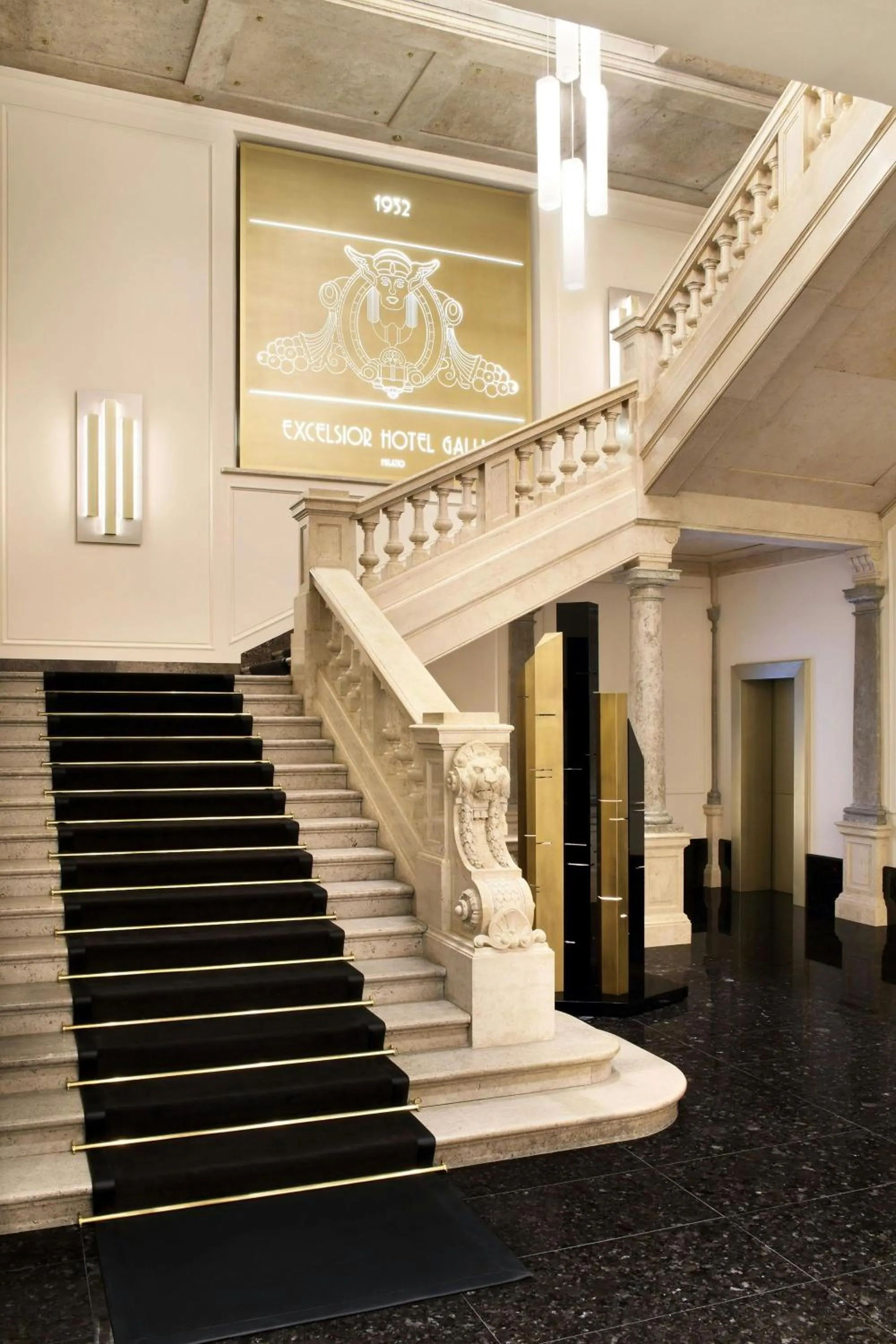 Lobby or reception in Excelsior Hotel Gallia, a Luxury Collection Hotel, Milan