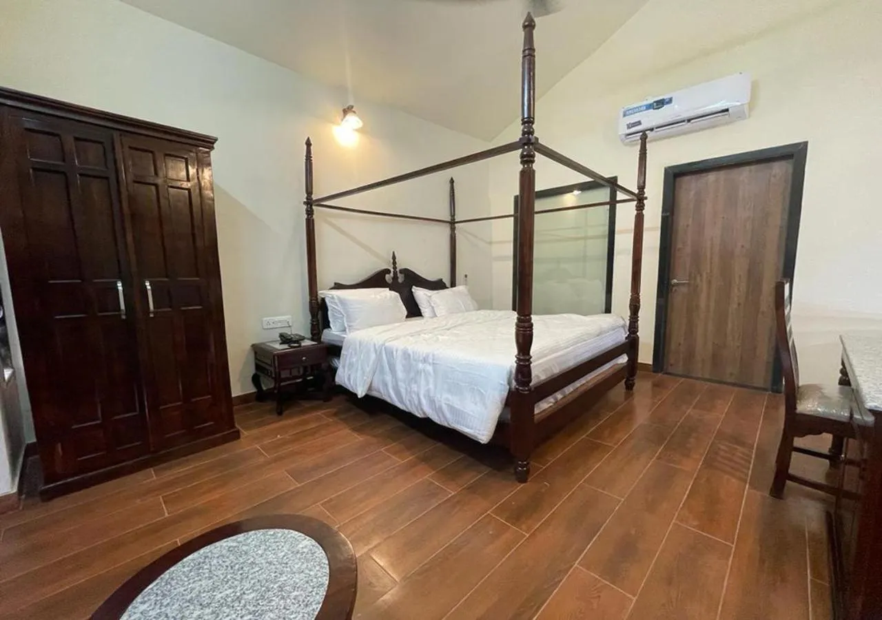 Photo of the whole room, Bed in Las Cabanas Resort