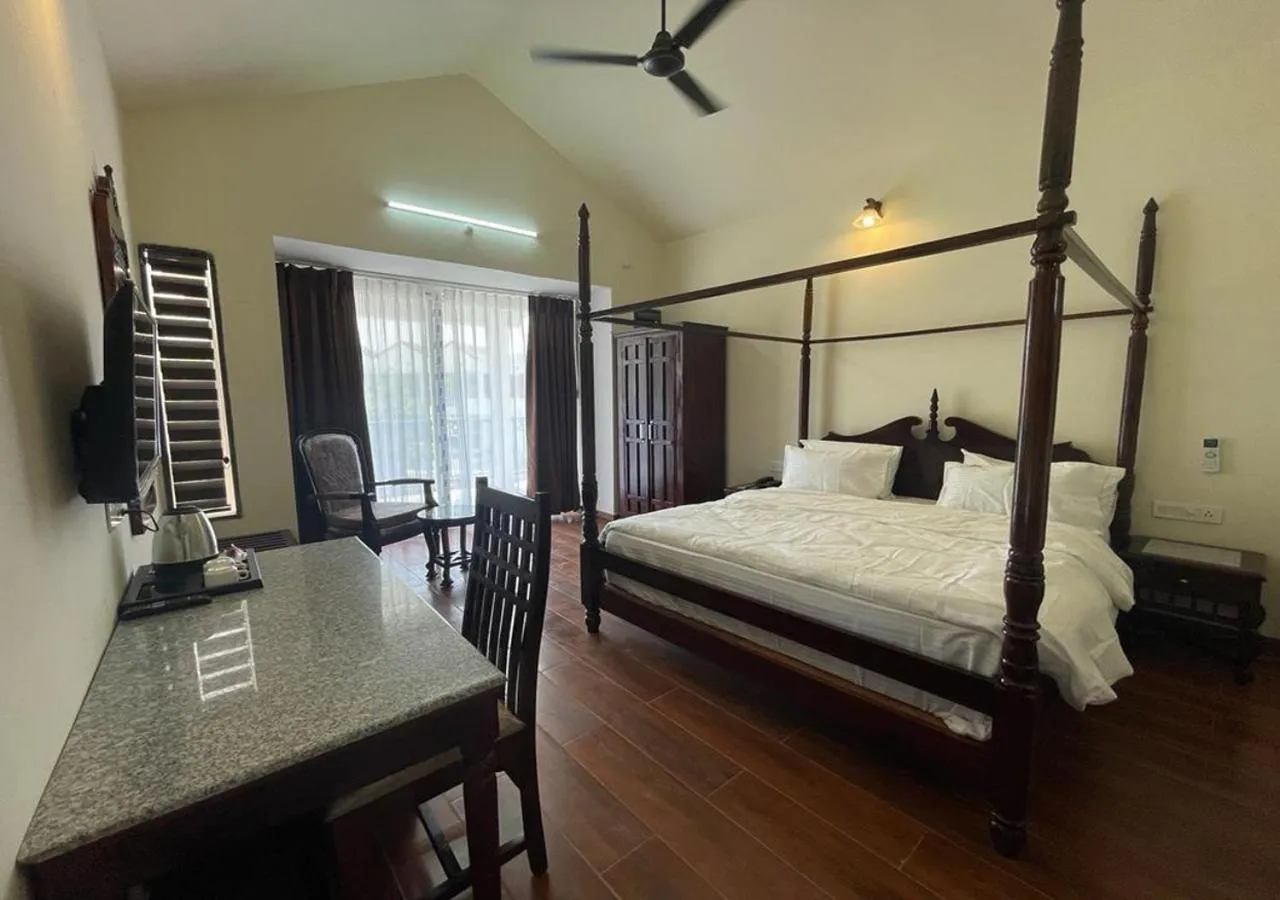 Photo of the whole room, Bed in Las Cabanas Resort