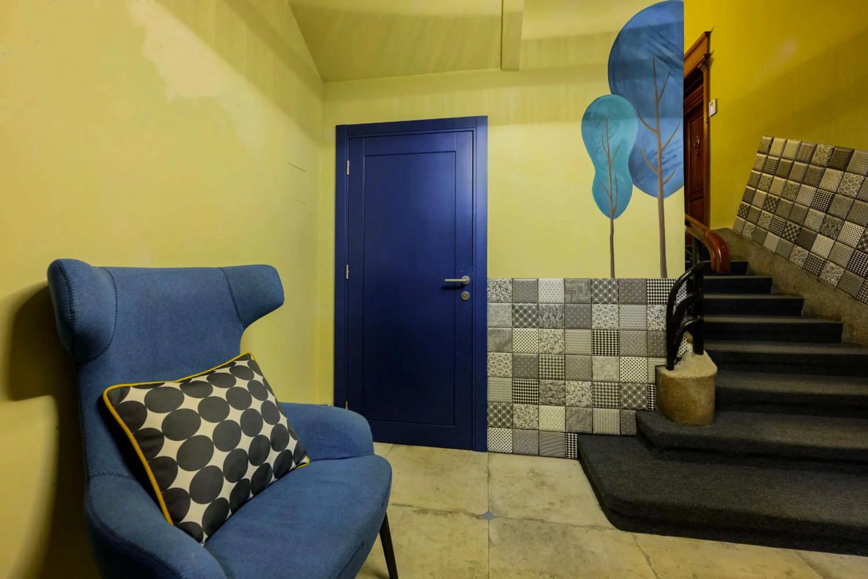 Facade/entrance in ArtLoft Garni Hotel