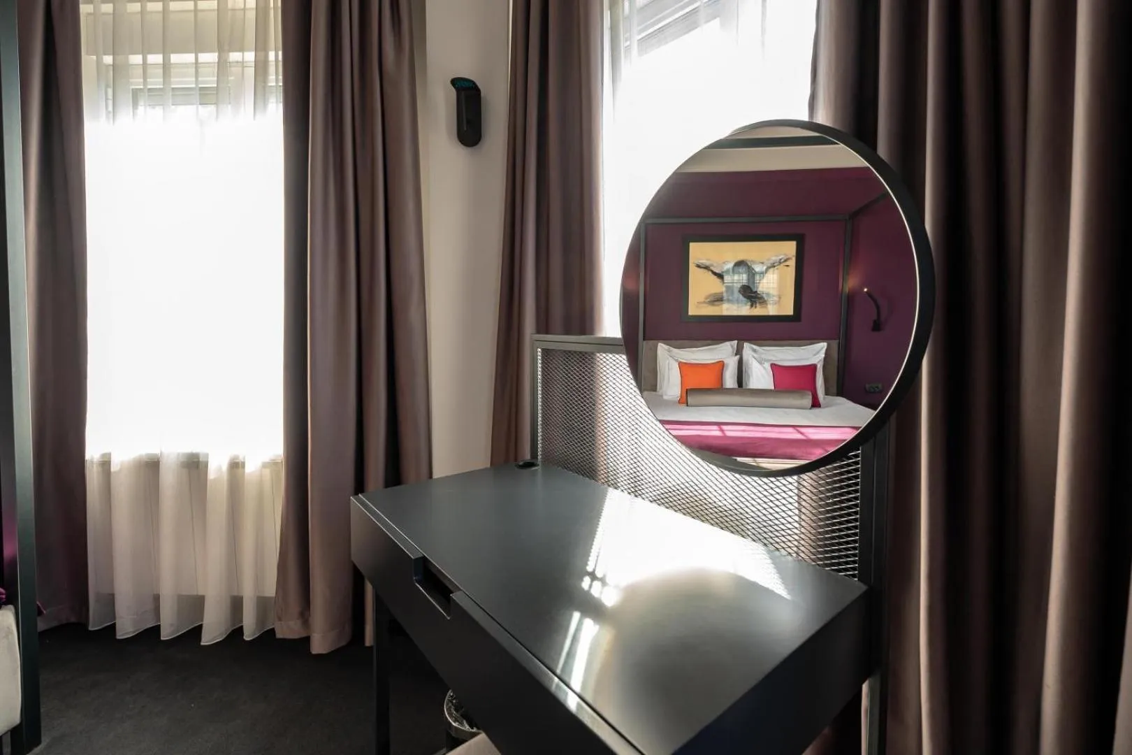 Bed in ArtLoft Garni Hotel