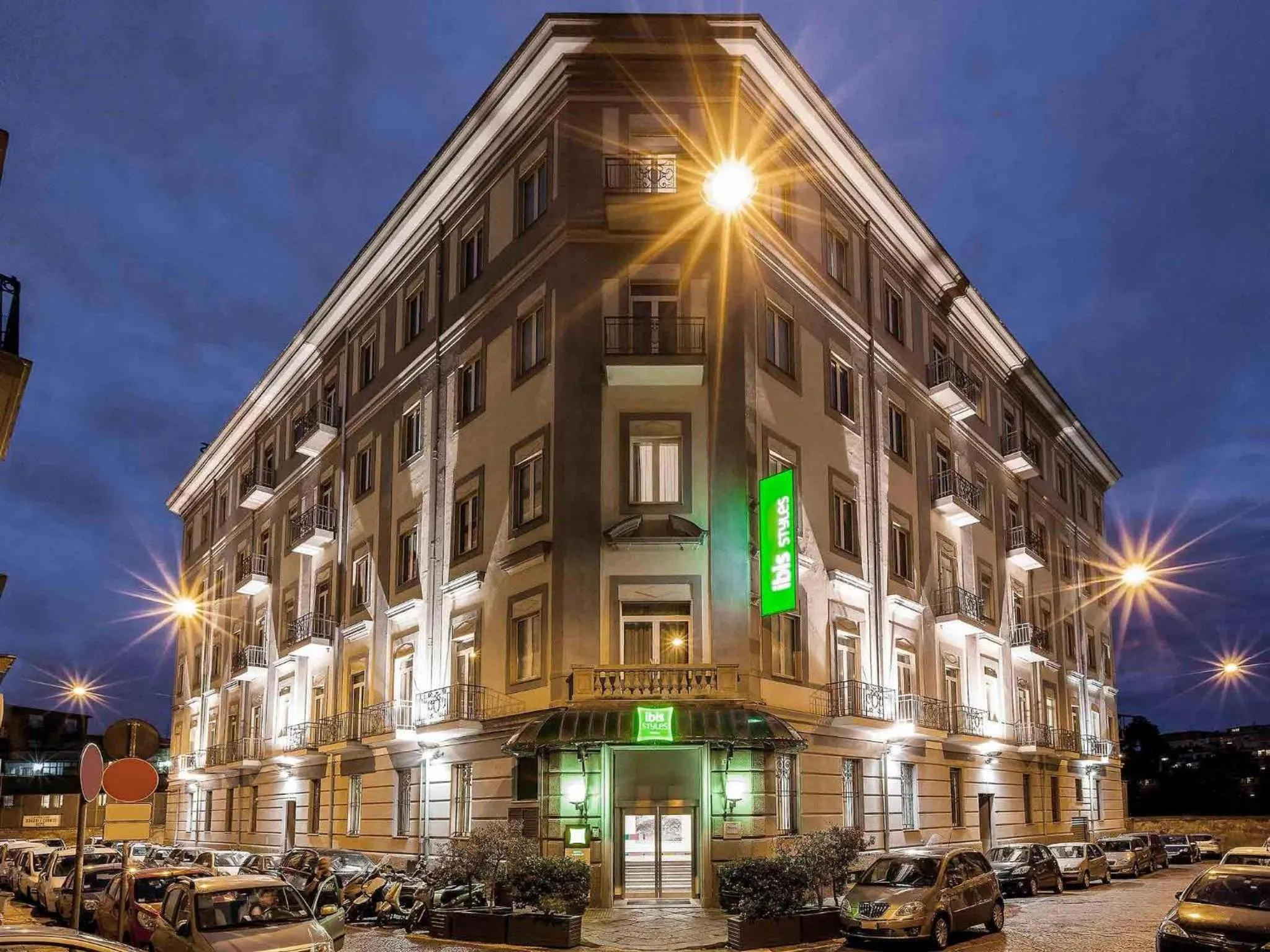 Property building in Ibis Styles Napoli Garibaldi