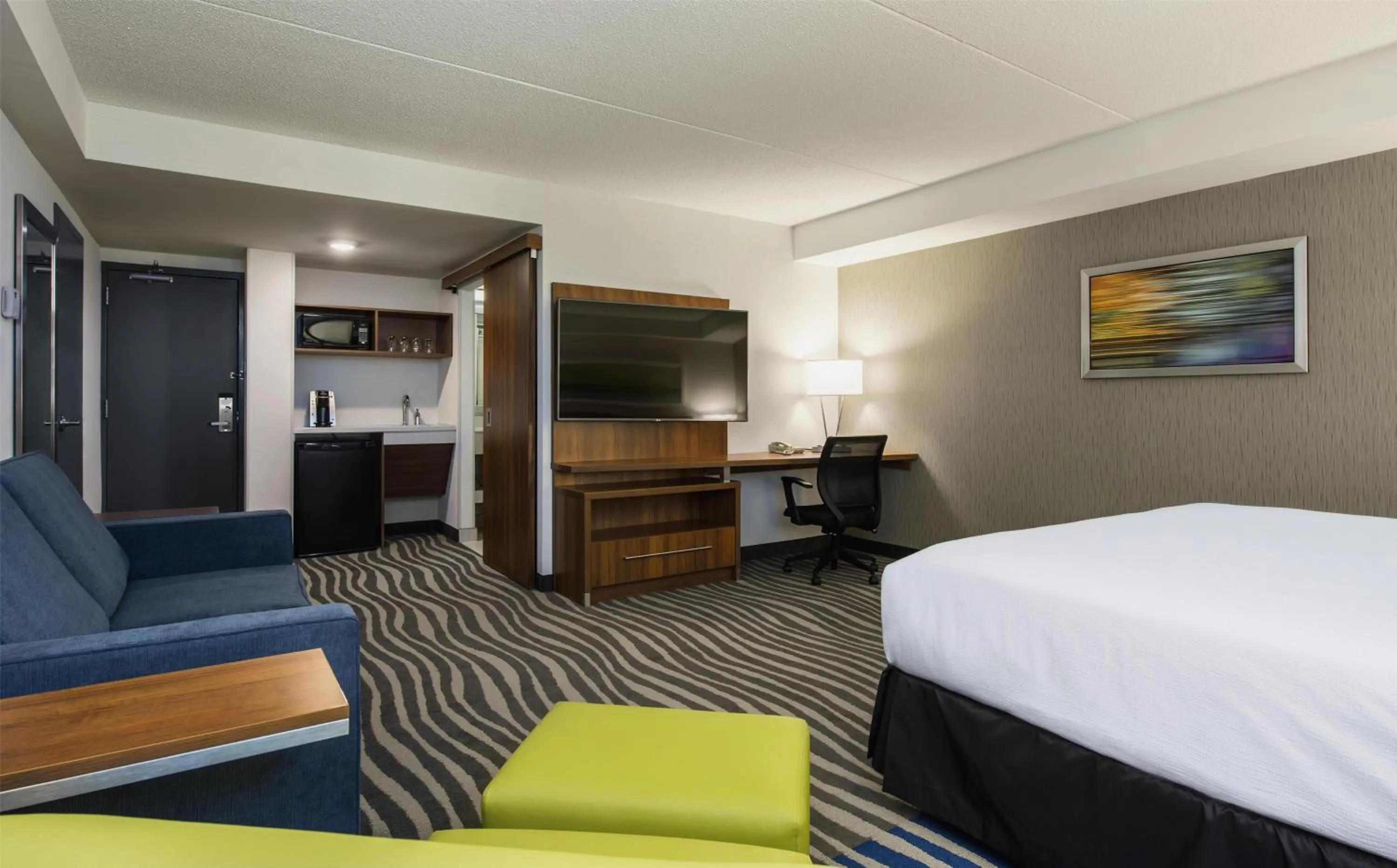 Bedroom, Bed in Birchwood Inn, BW Premier Collection