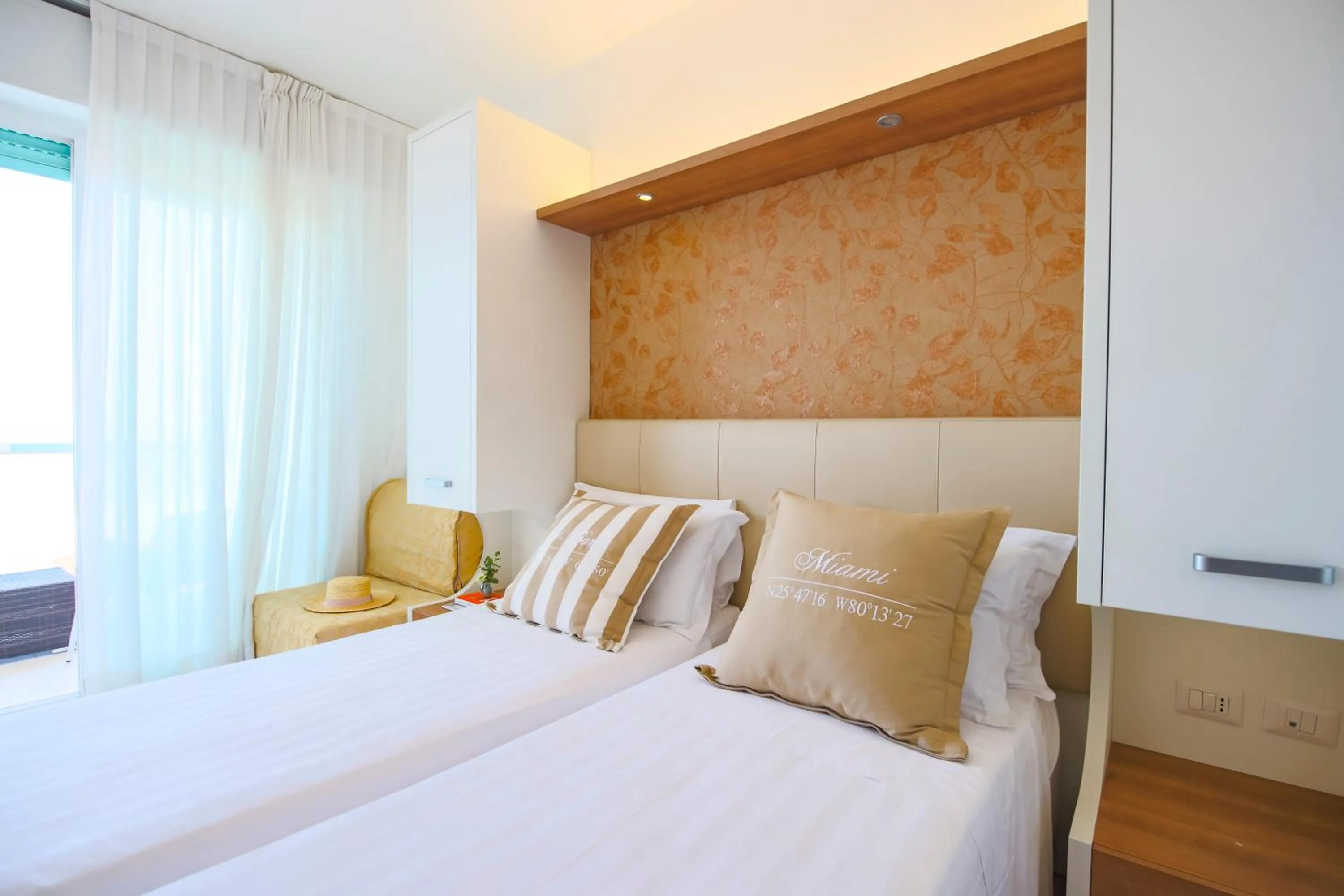 Bedroom, Bed in Eurhotel