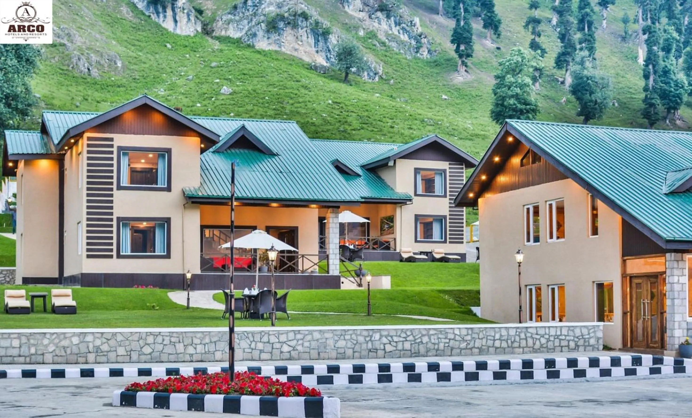 Property building in Arco Hotels & Resorts sonamarg