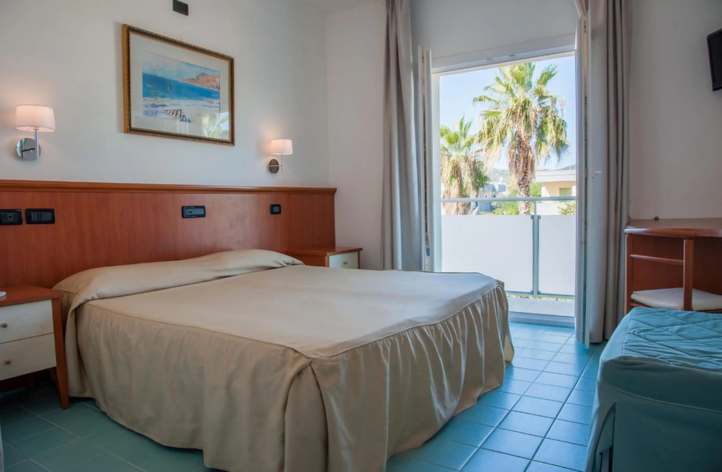 Bed in Donnarumma Hotel