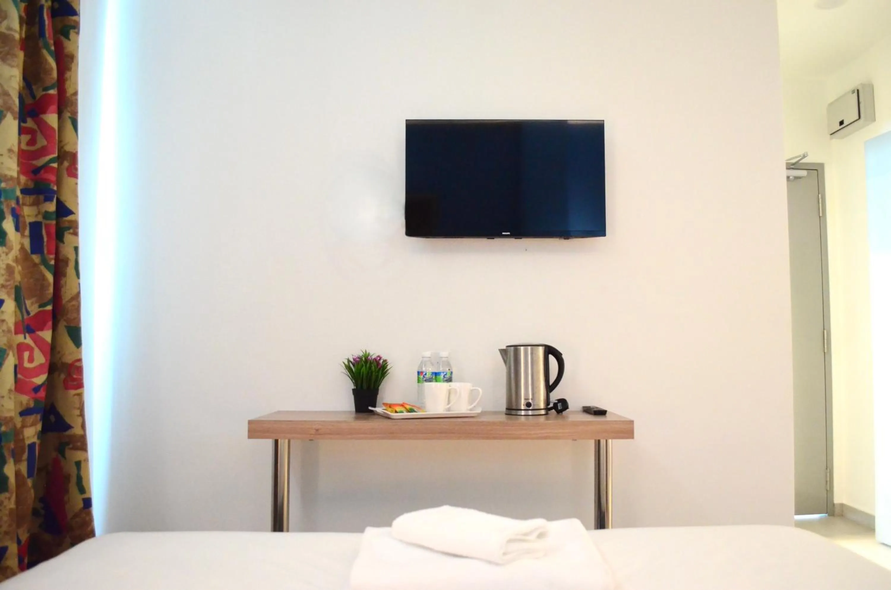 TV and multimedia, Bed in HOTEL ORKID PORT KLANG