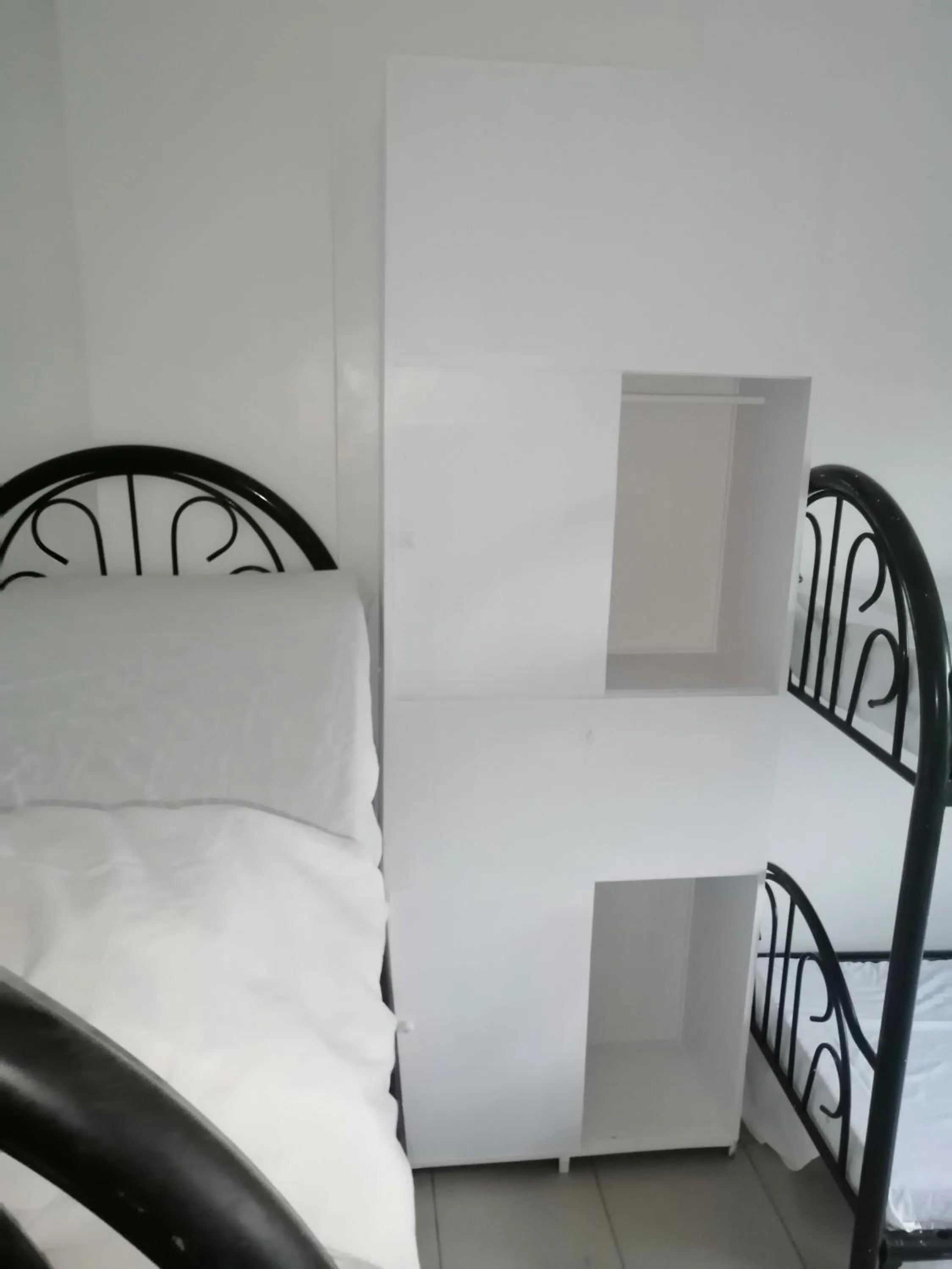 Bed in Two-Hearts Dormitory