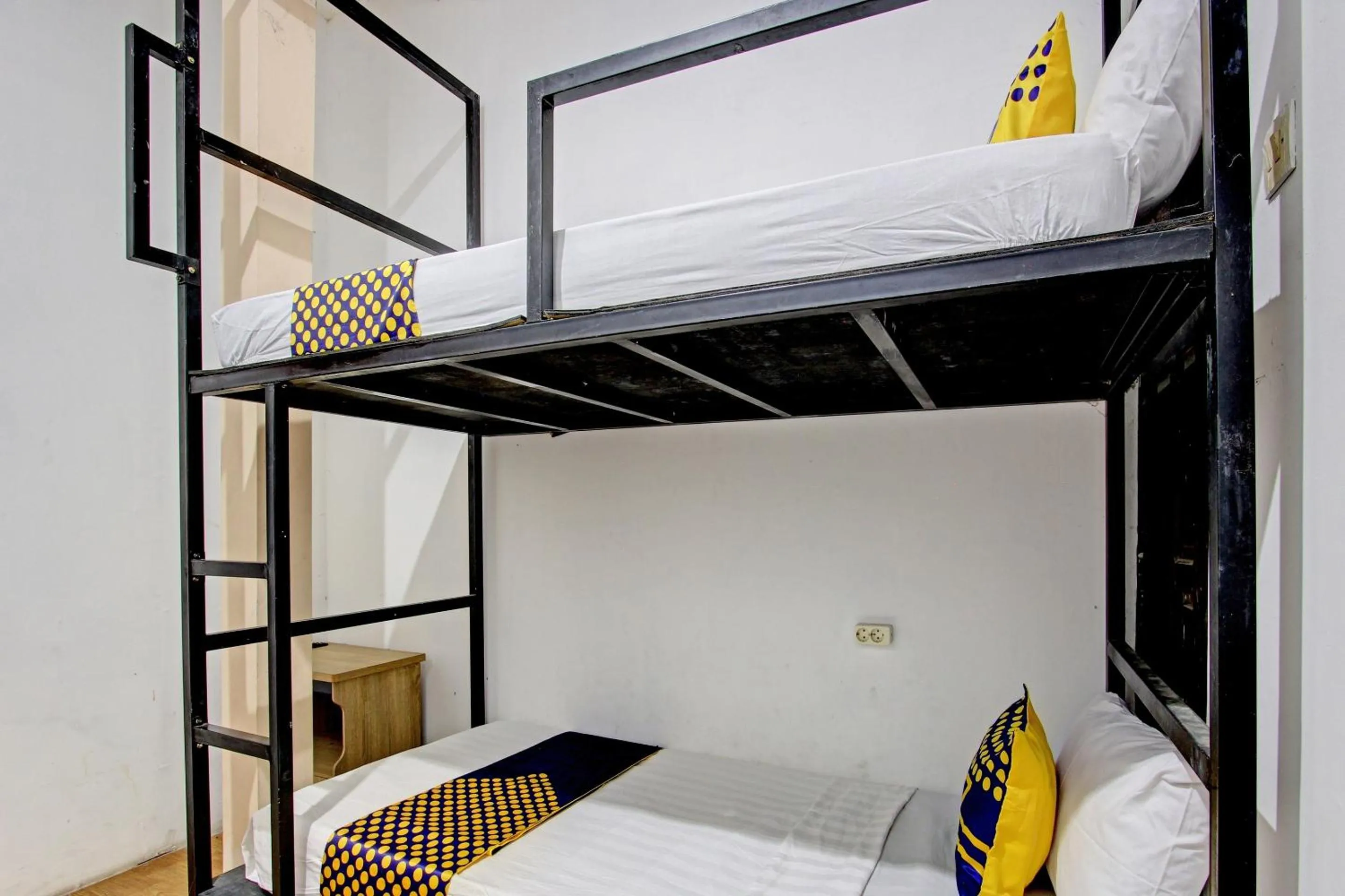 Bedroom, Bed in Hotel O Cindelaras B&b Bunk Bed