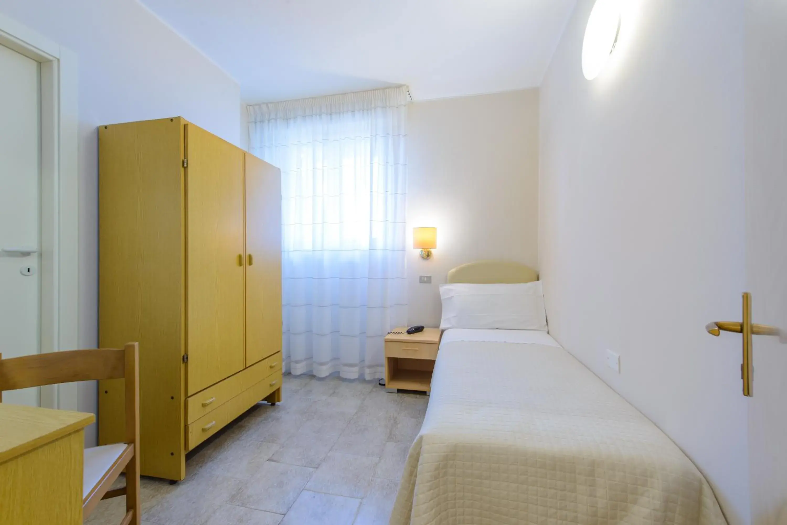 Single Room in Hotel Falco Single Room in Hotel Falco