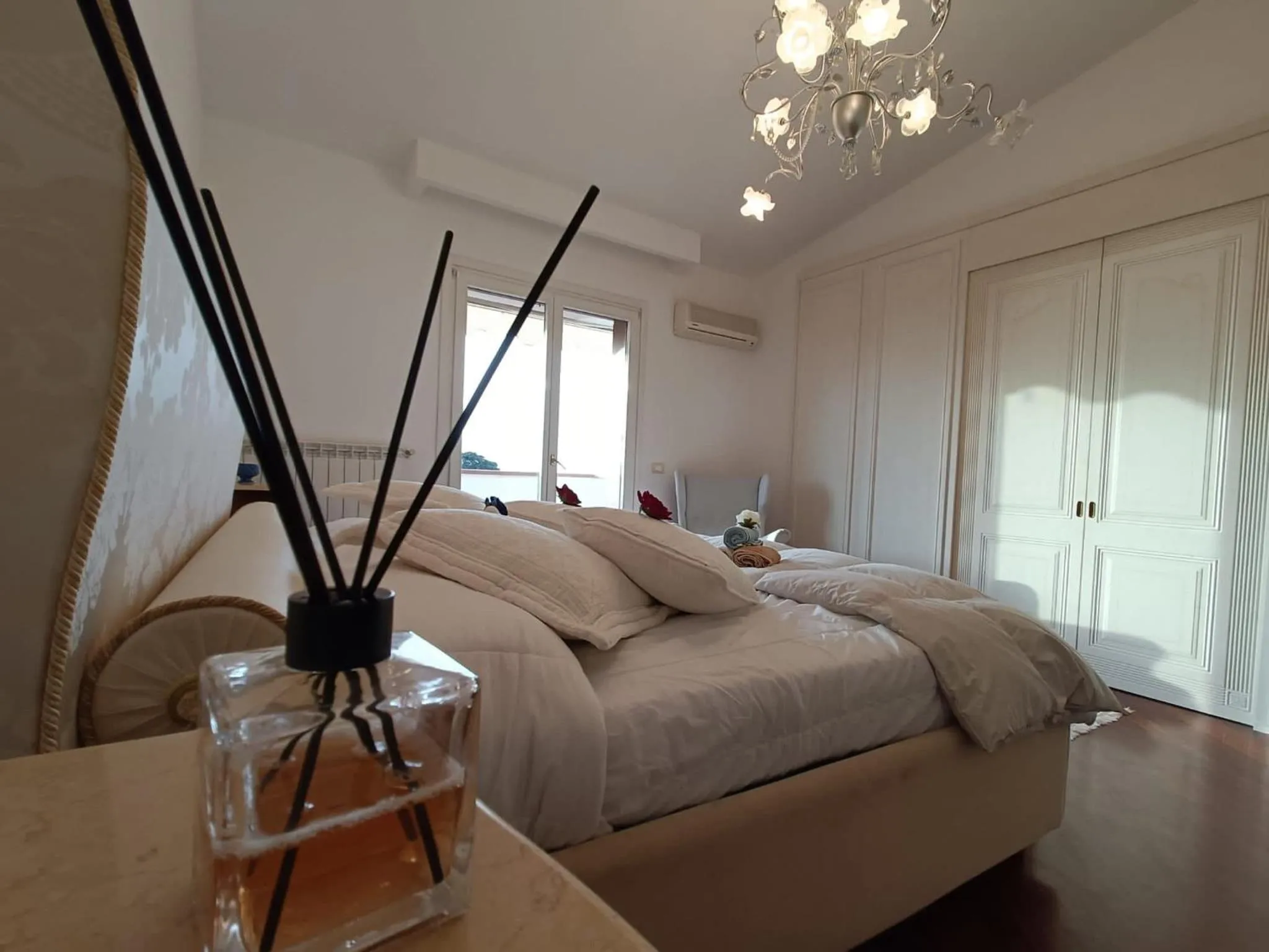 Family Room with Sea View in B&B Estea Tropea