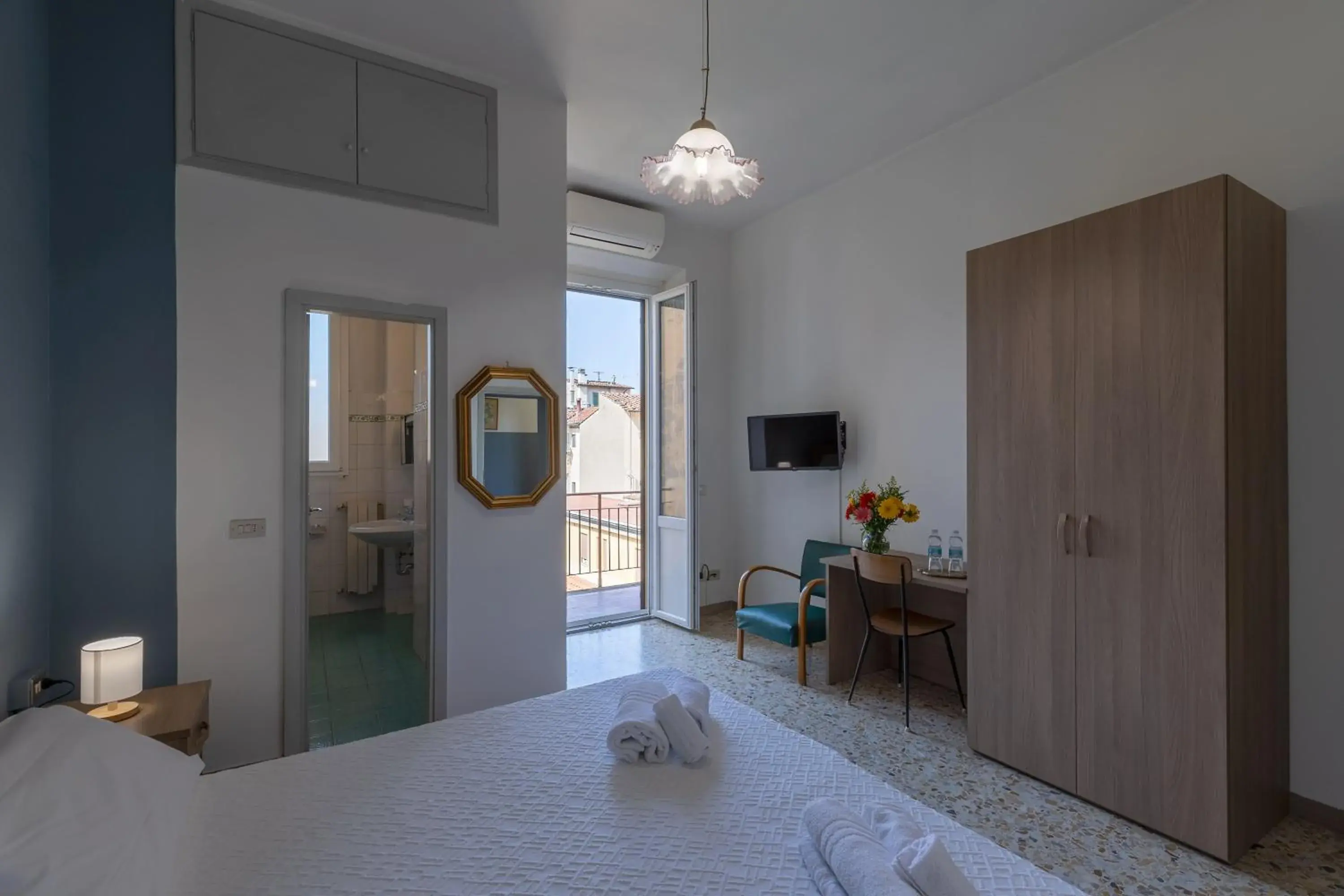 Double or Twin Room with Balcony in Antica Dimora Sant'Anna Double or Twin Room with Balcony in Antica Dimora Sant'Anna