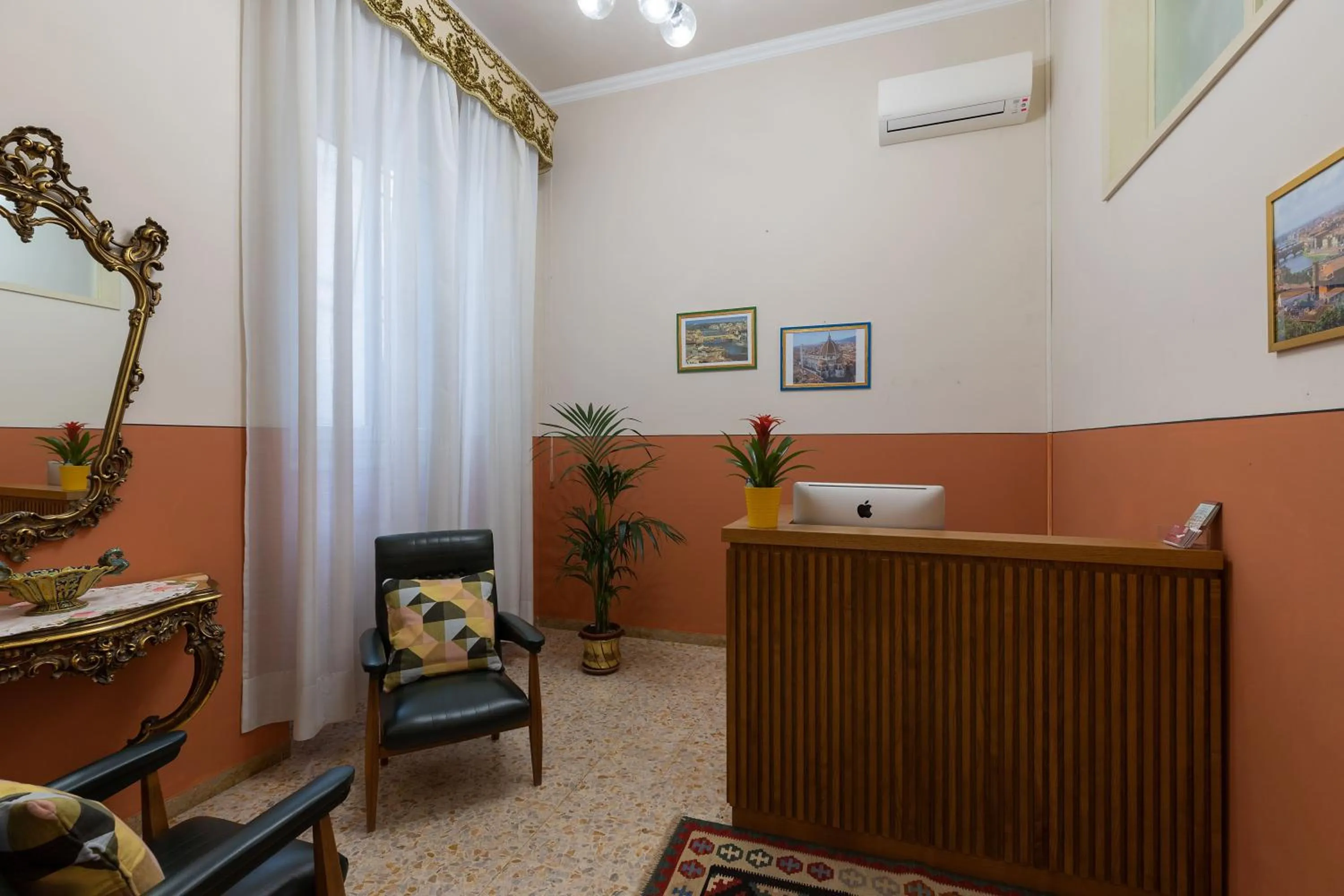 Lobby or reception in Antica Dimora Sant'Anna