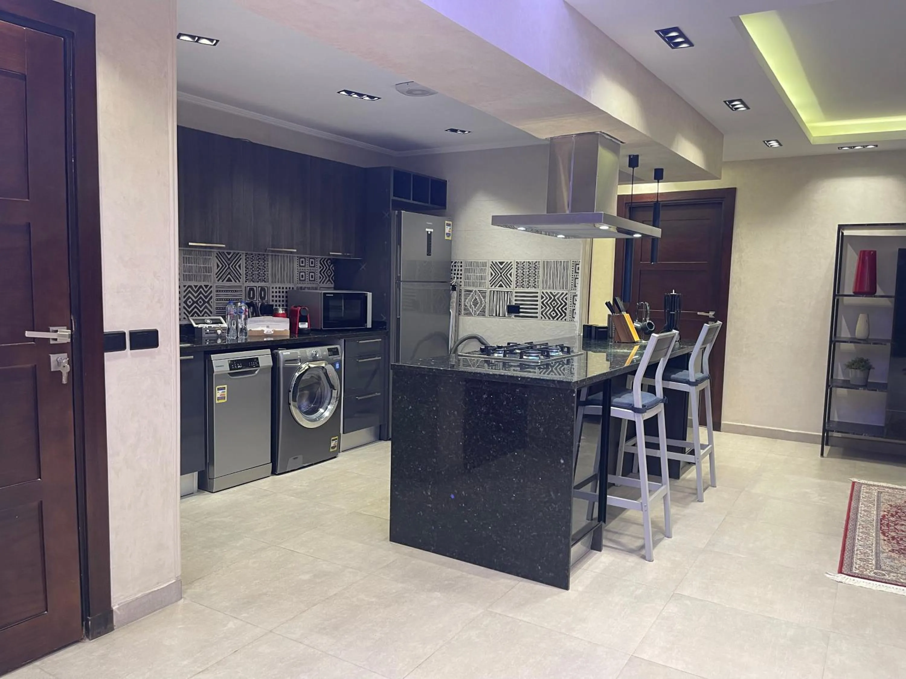 Kitchen or kitchenette in ArabElite