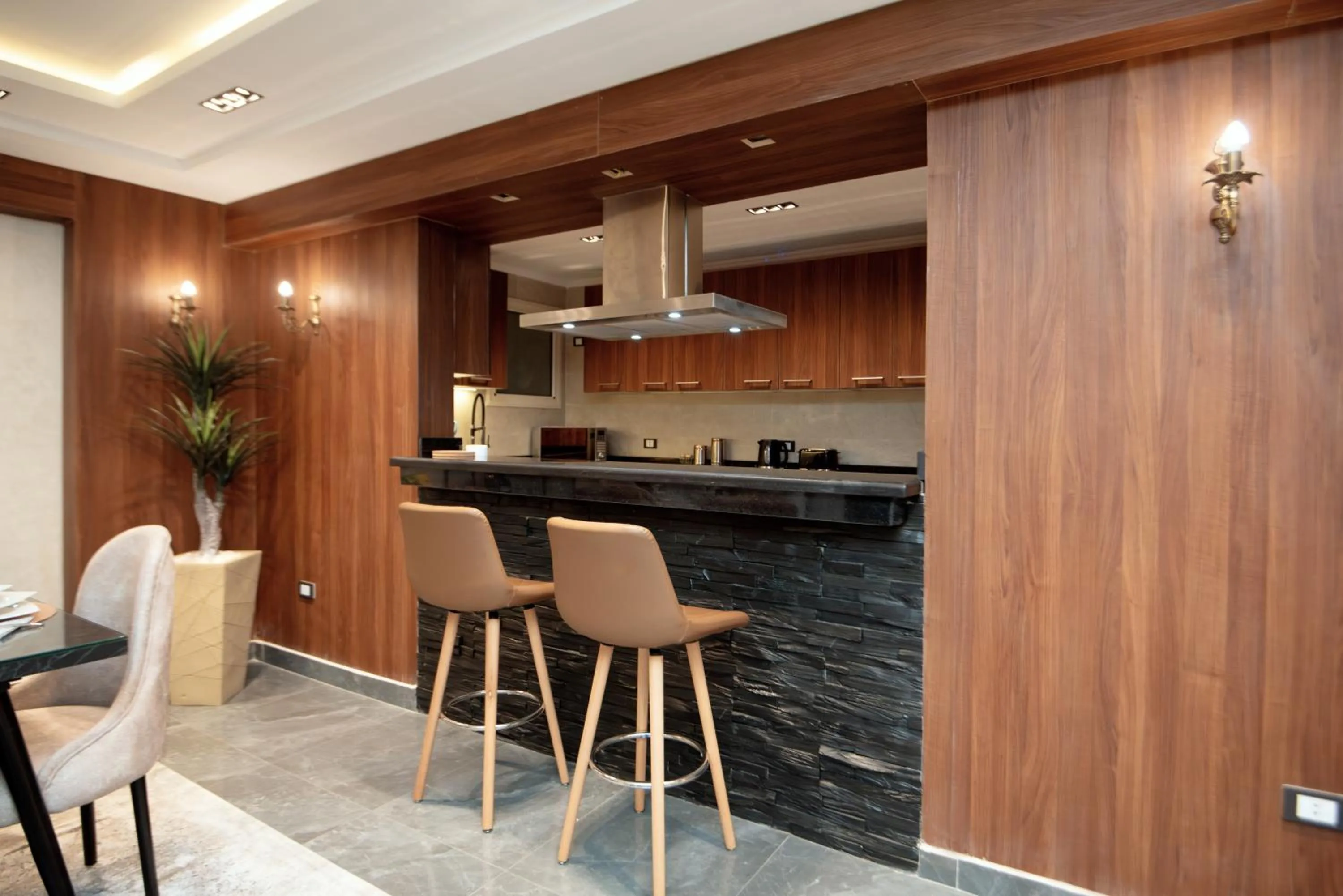 Kitchen or kitchenette in ArabElite