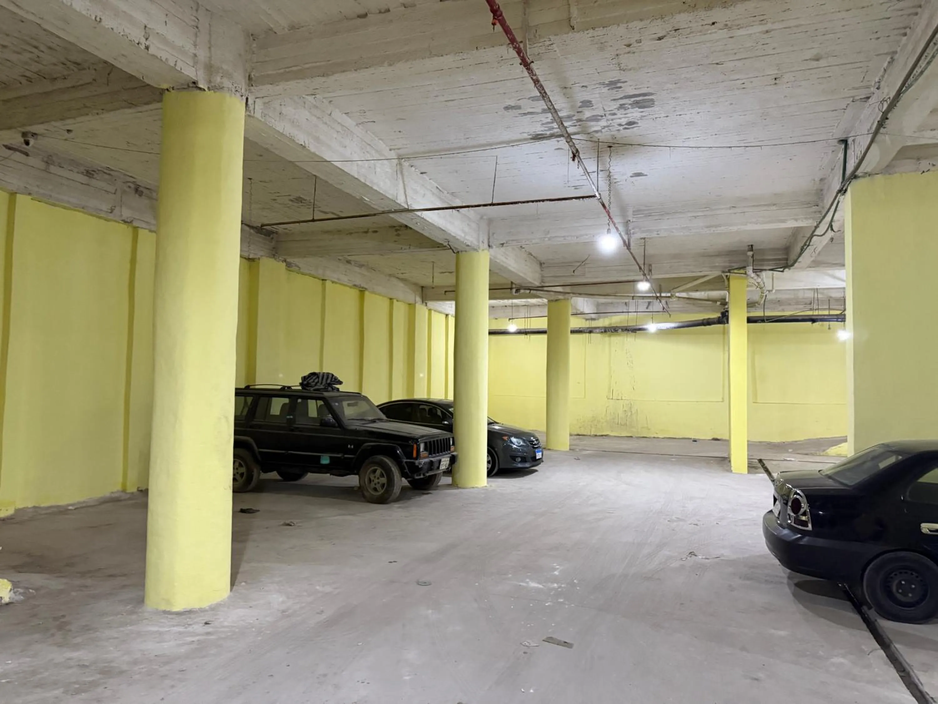 Parking in ArabElite