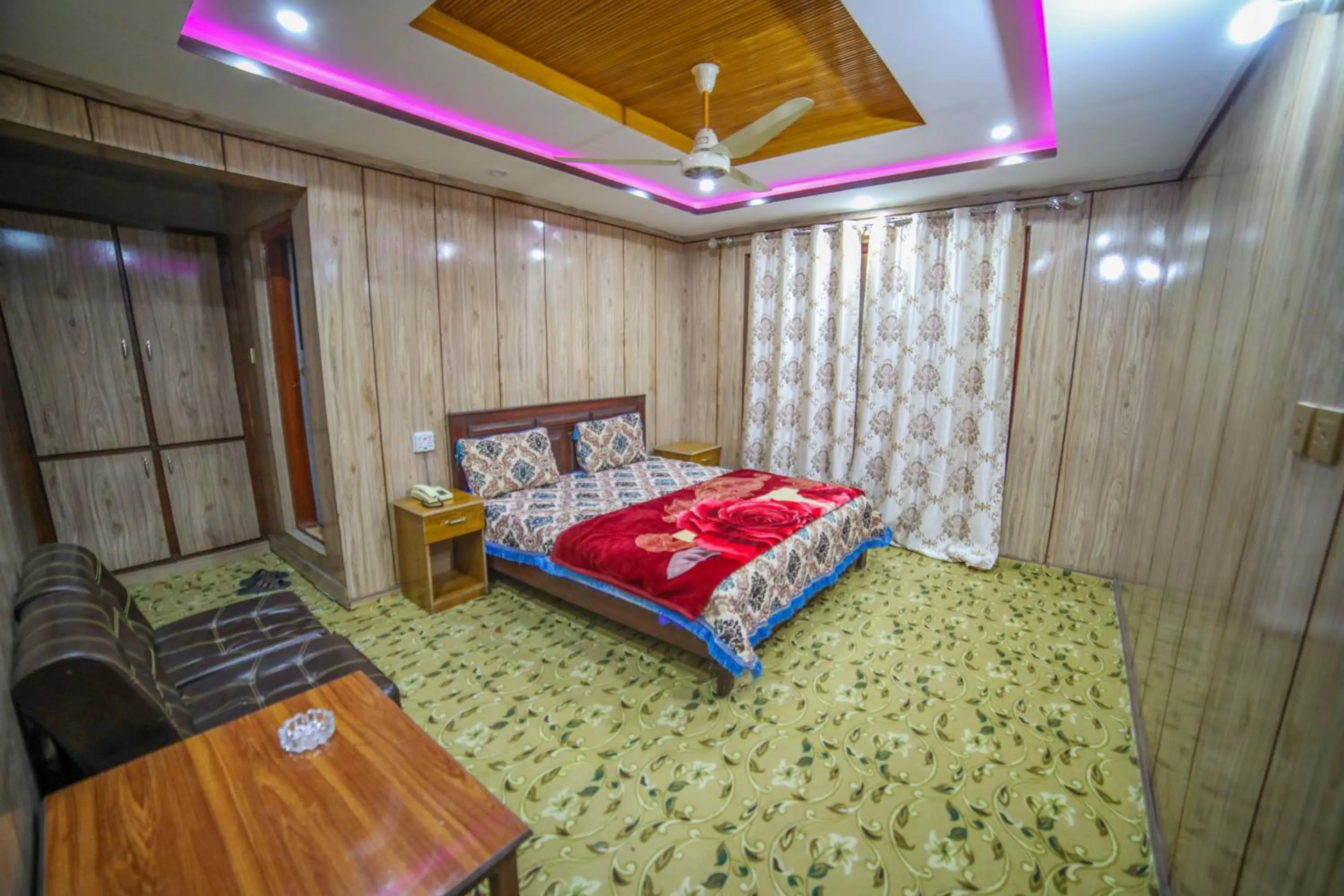 Bed in Skardu View Point Hotel