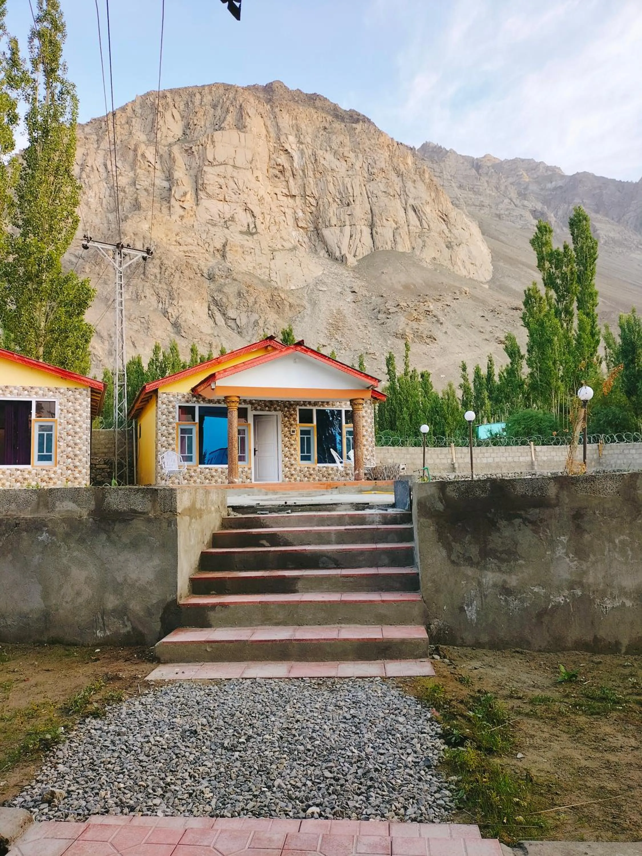 Mountain view in Skardu View Point Hotel