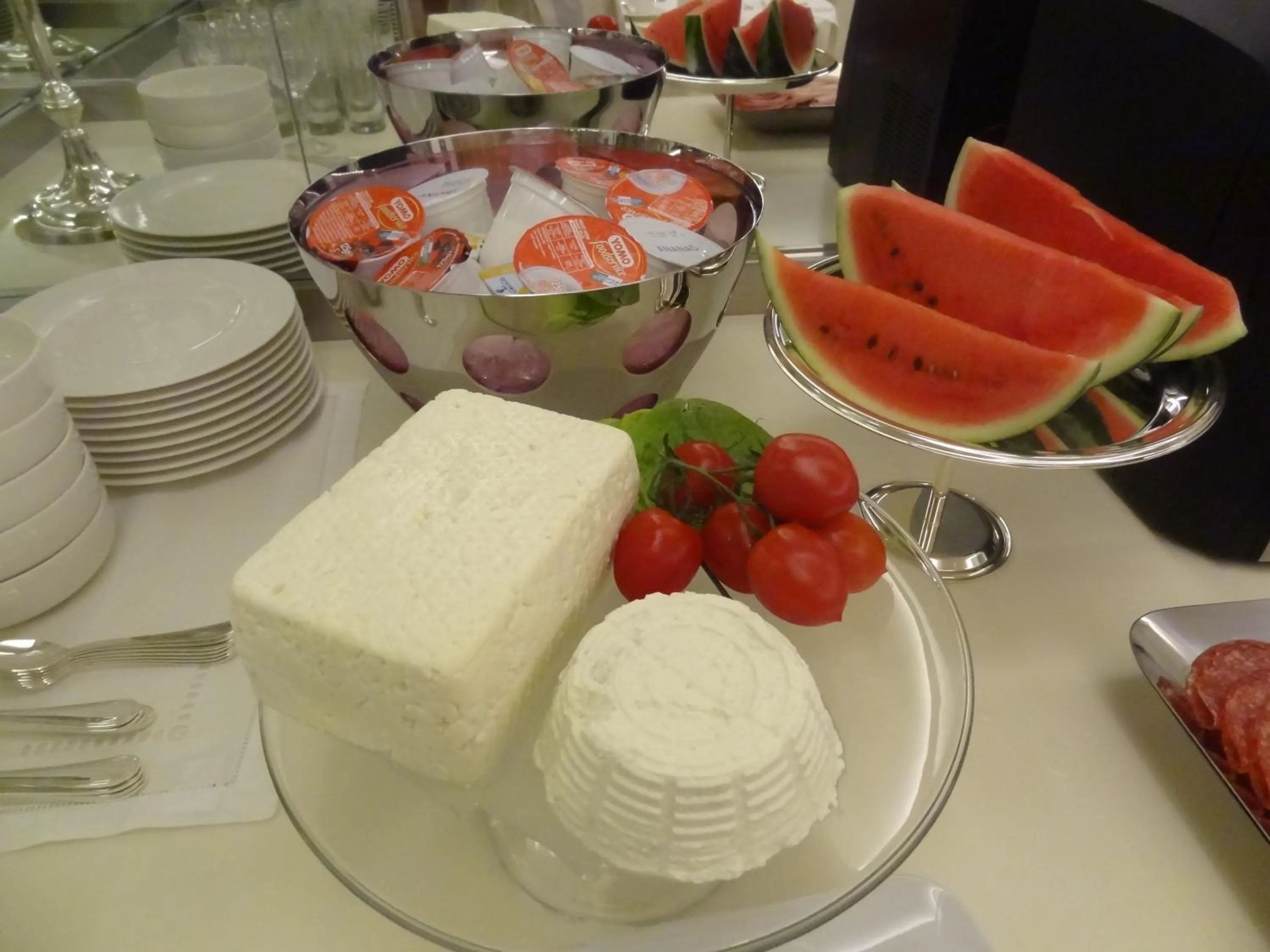 Food in Augustana House and Suites