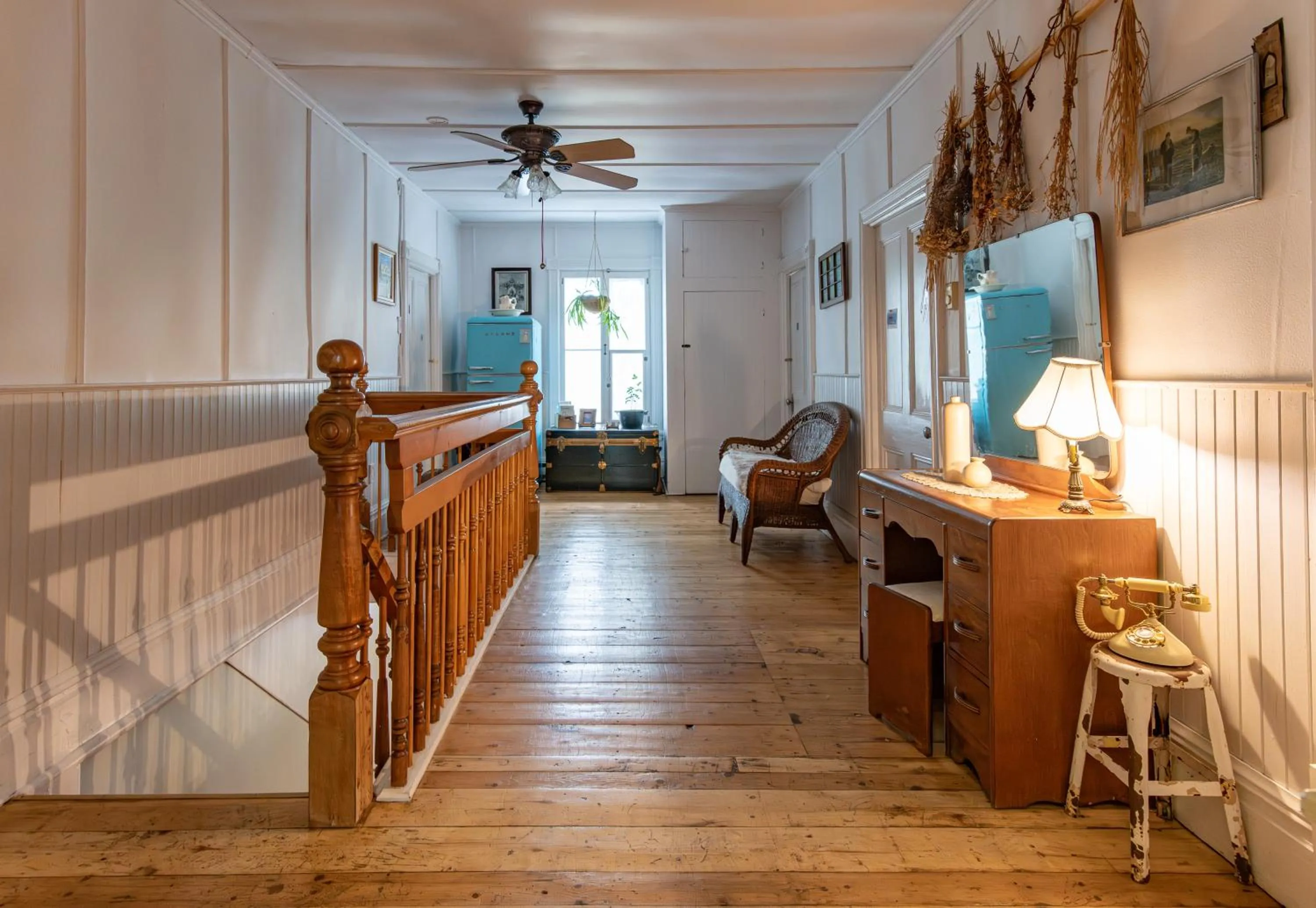 Property building, Bed in Auberge Carpe Diem