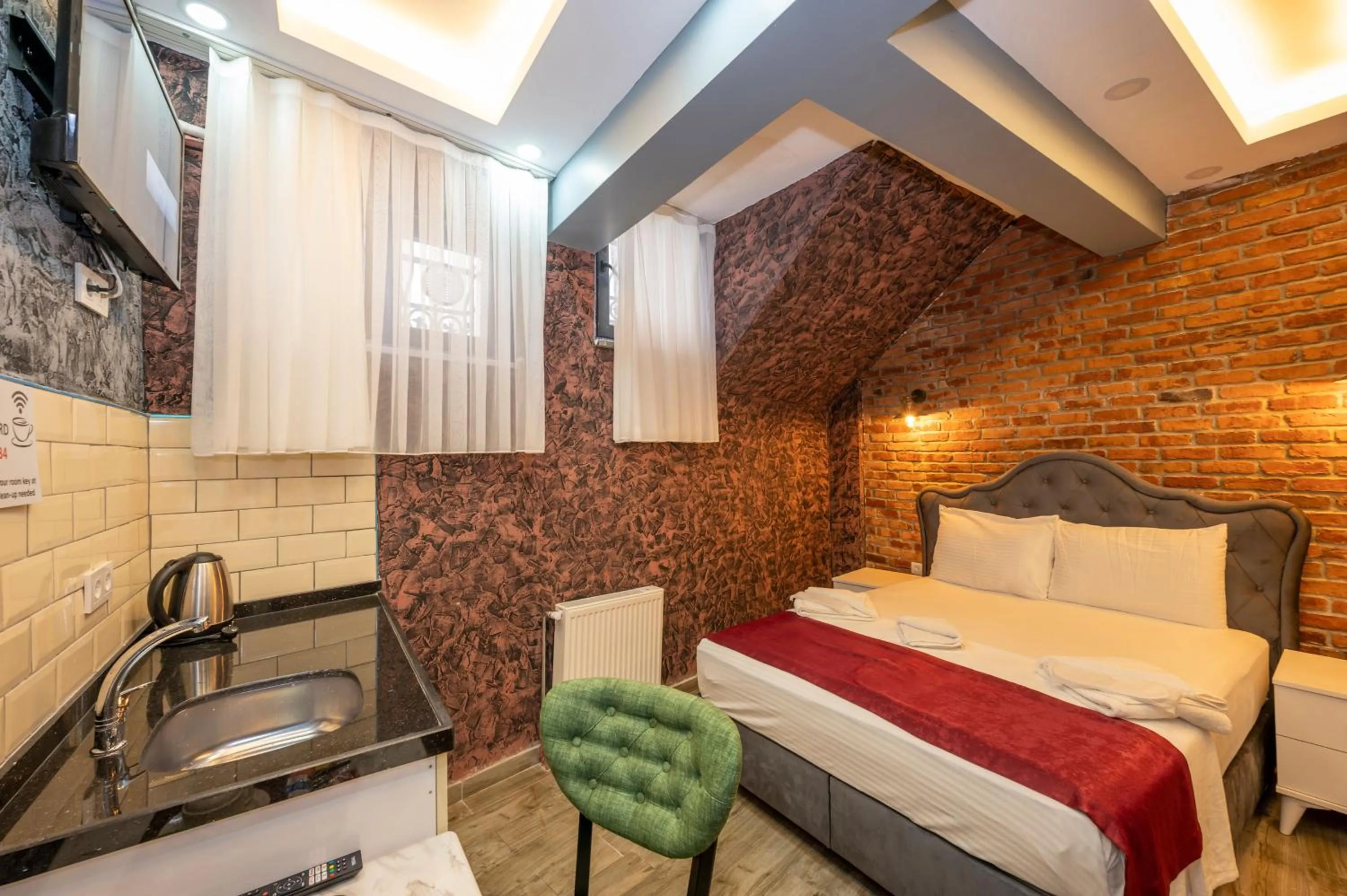 Bedroom, Bed in Taksim Story Residence
