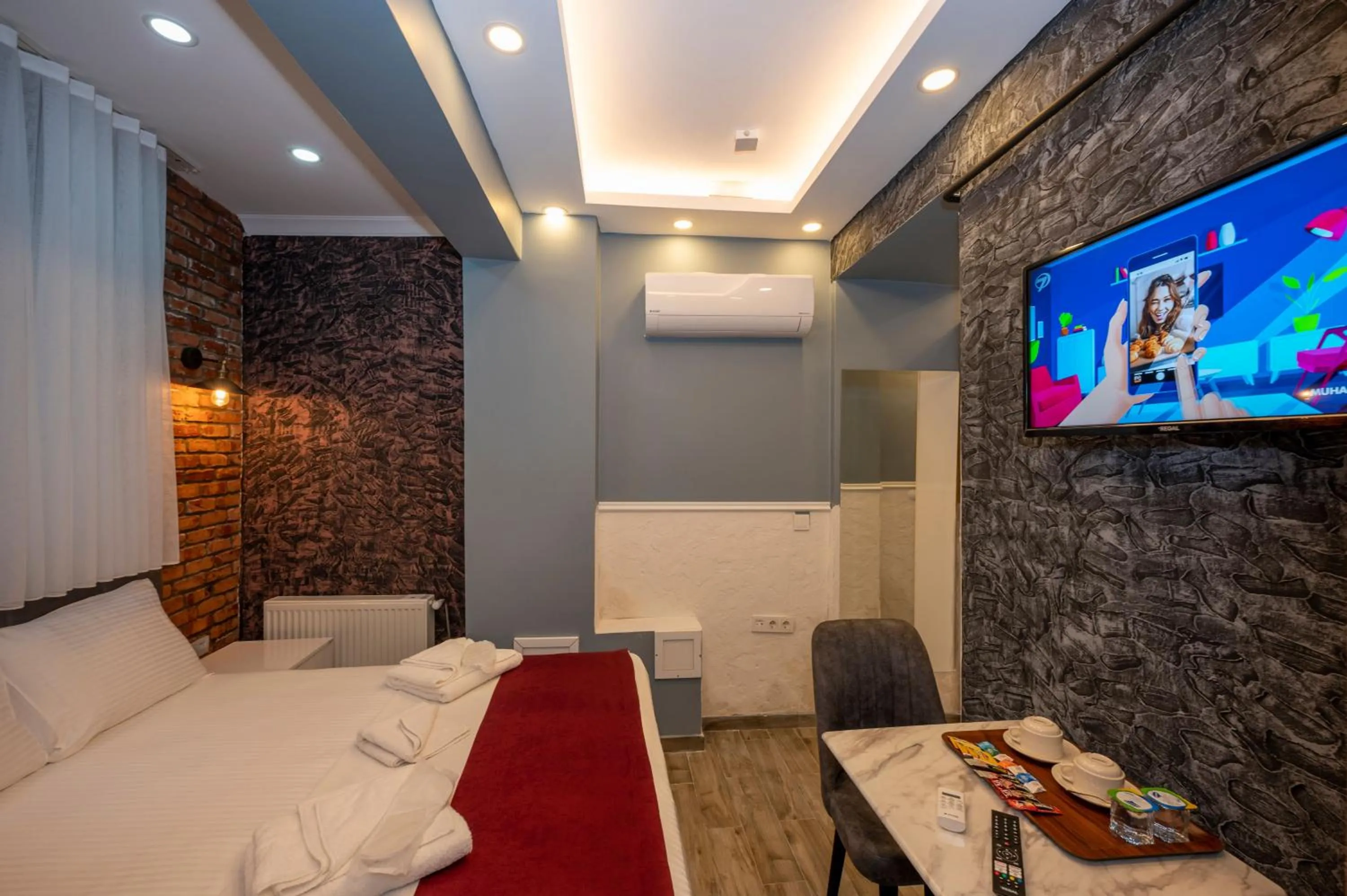 Photo of the whole room, Bed in Taksim Story Residence