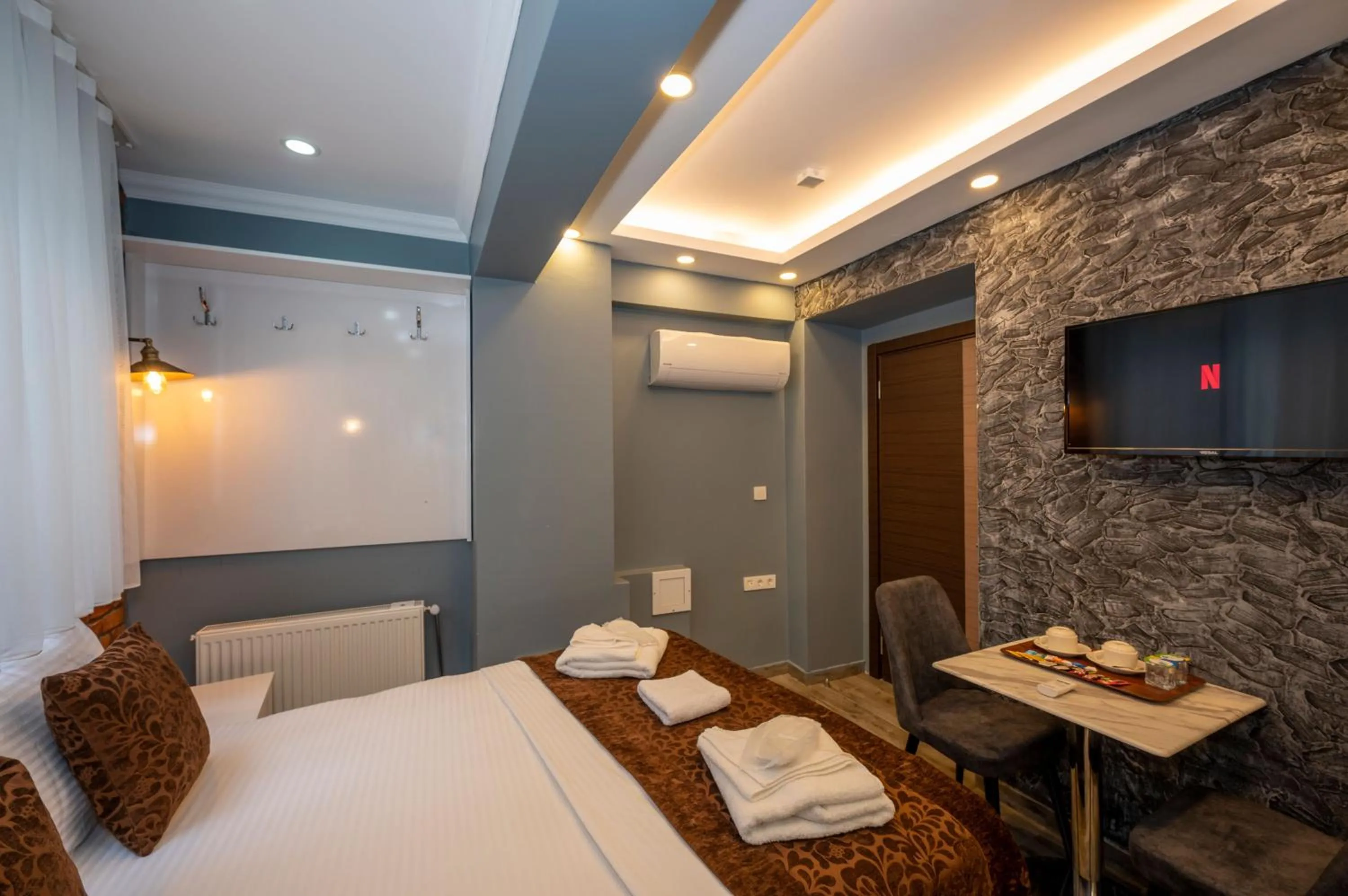 TV and multimedia, Bed in Taksim Story Residence