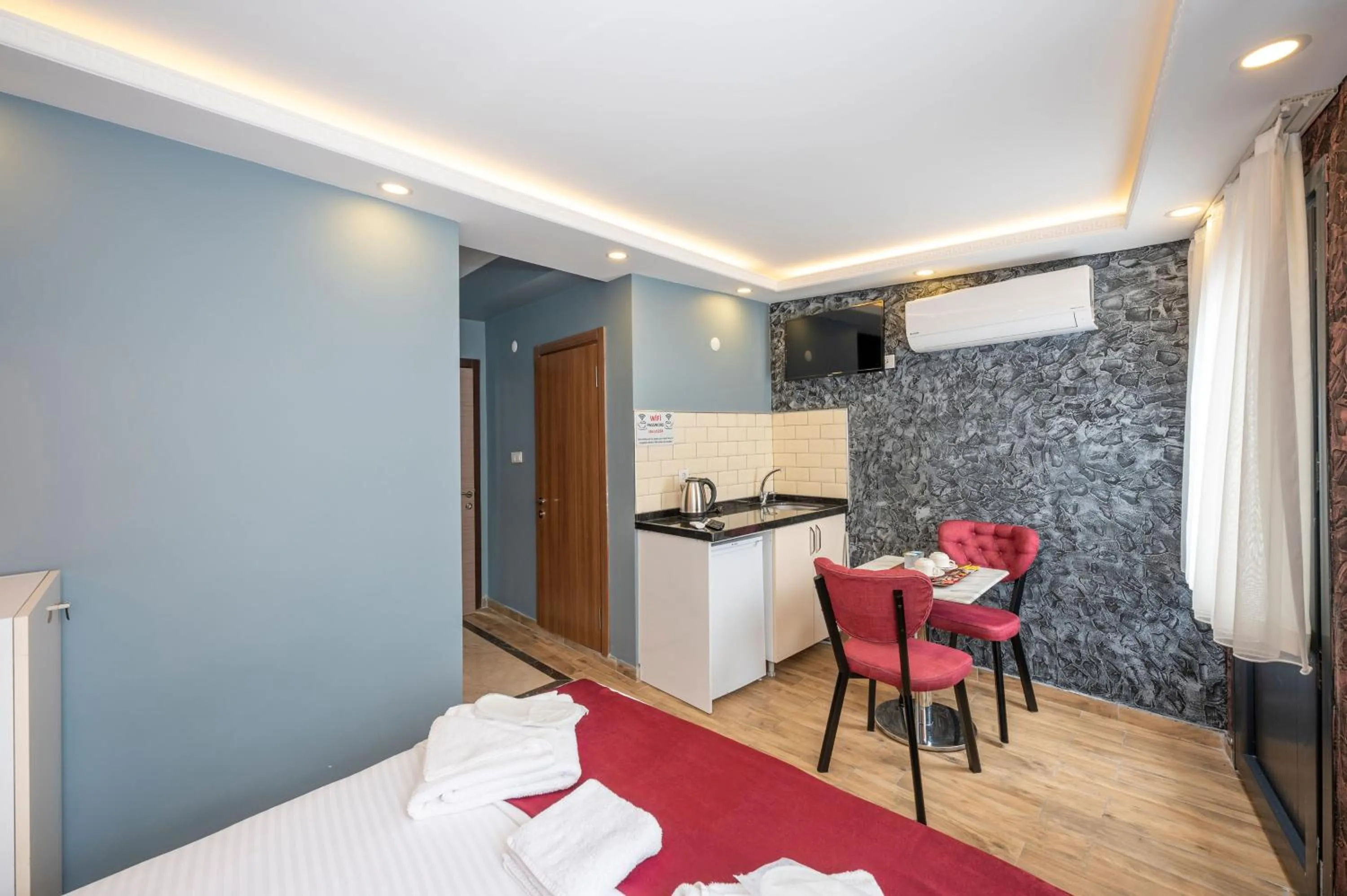 Living room, Bed in Taksim Story Residence