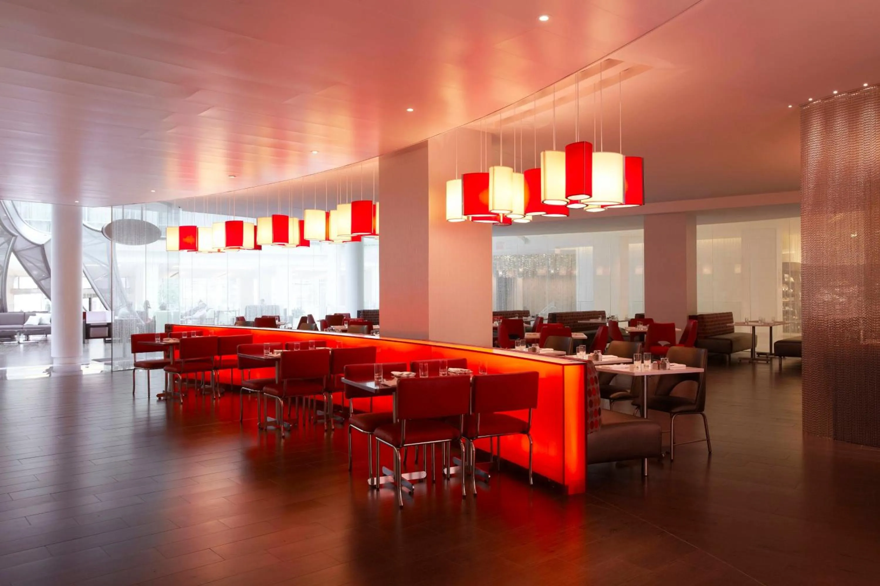 Restaurant/places to eat in Marriott Marquis Washington, DC