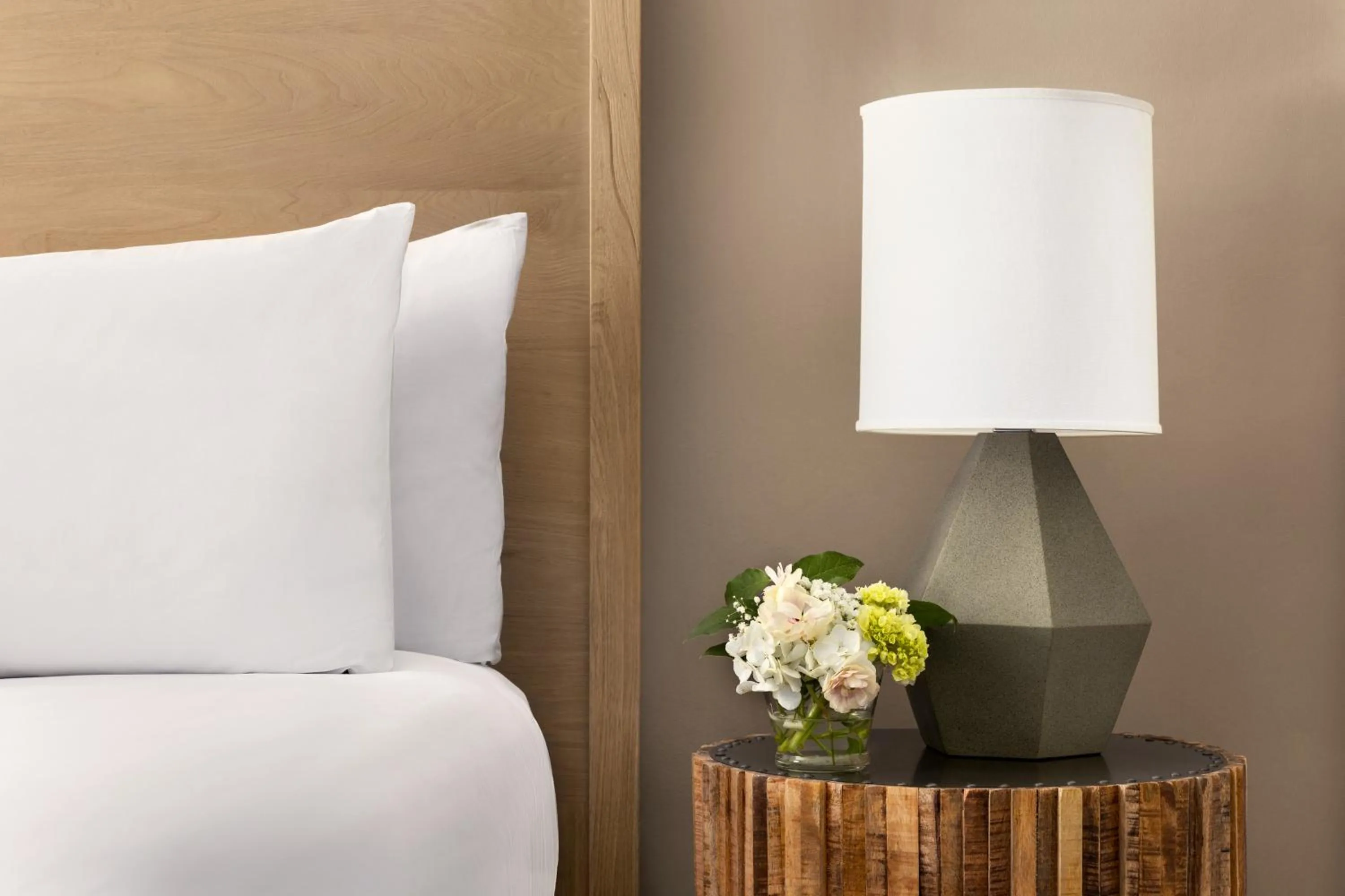 Bed in Hyatt Regency Sonoma Wine Country