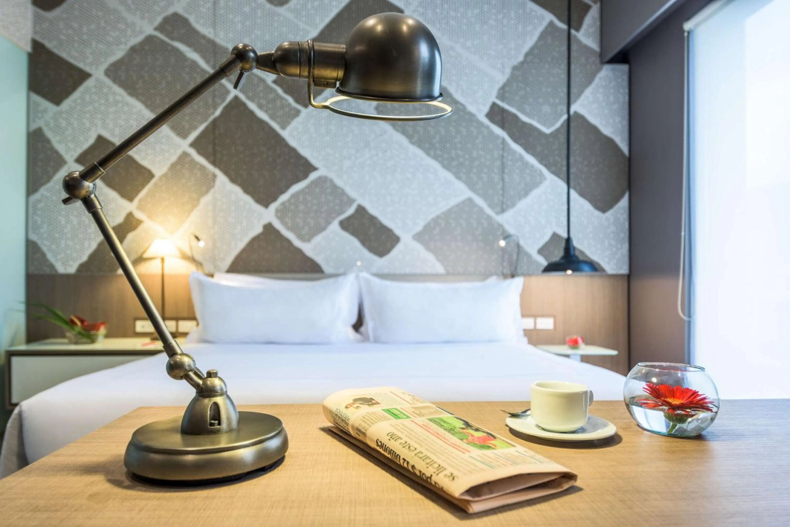 Bedroom, Bed in NH Collection Bogota Terra 100 Royal