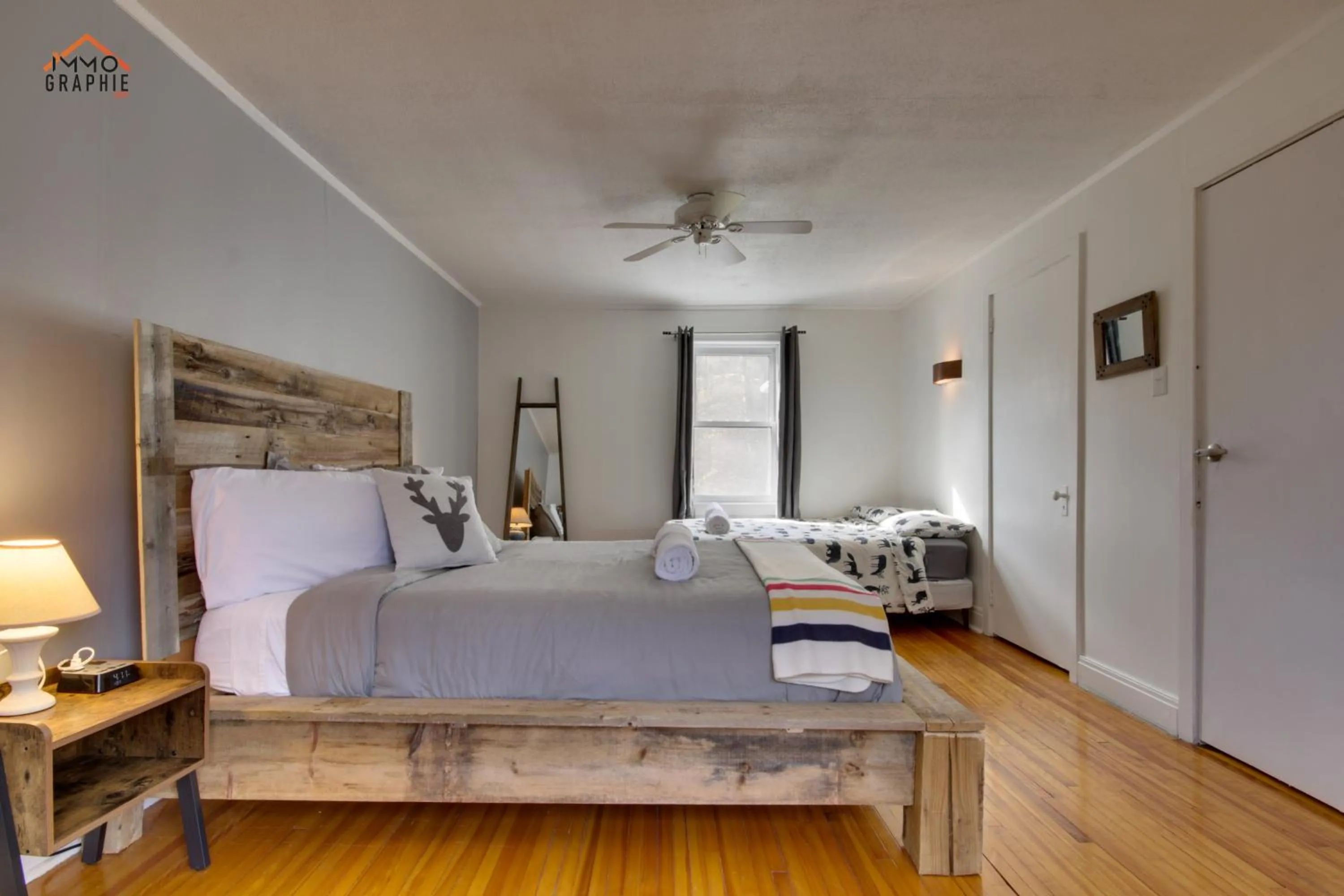 Photo of the whole room, Bed in Maison Cadorette