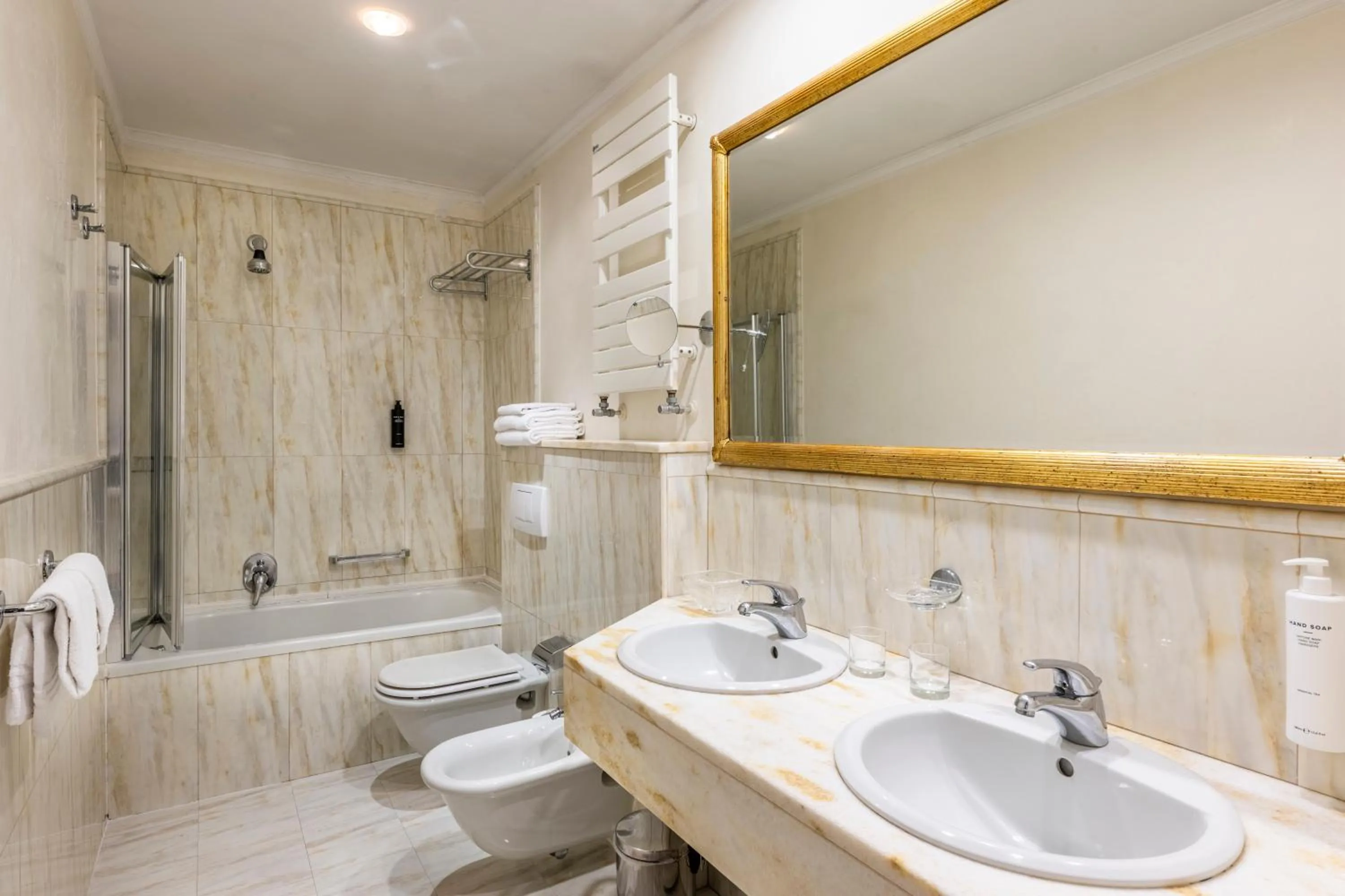 Bathroom in Hotel Casa Verardo Residenza d'Epoca