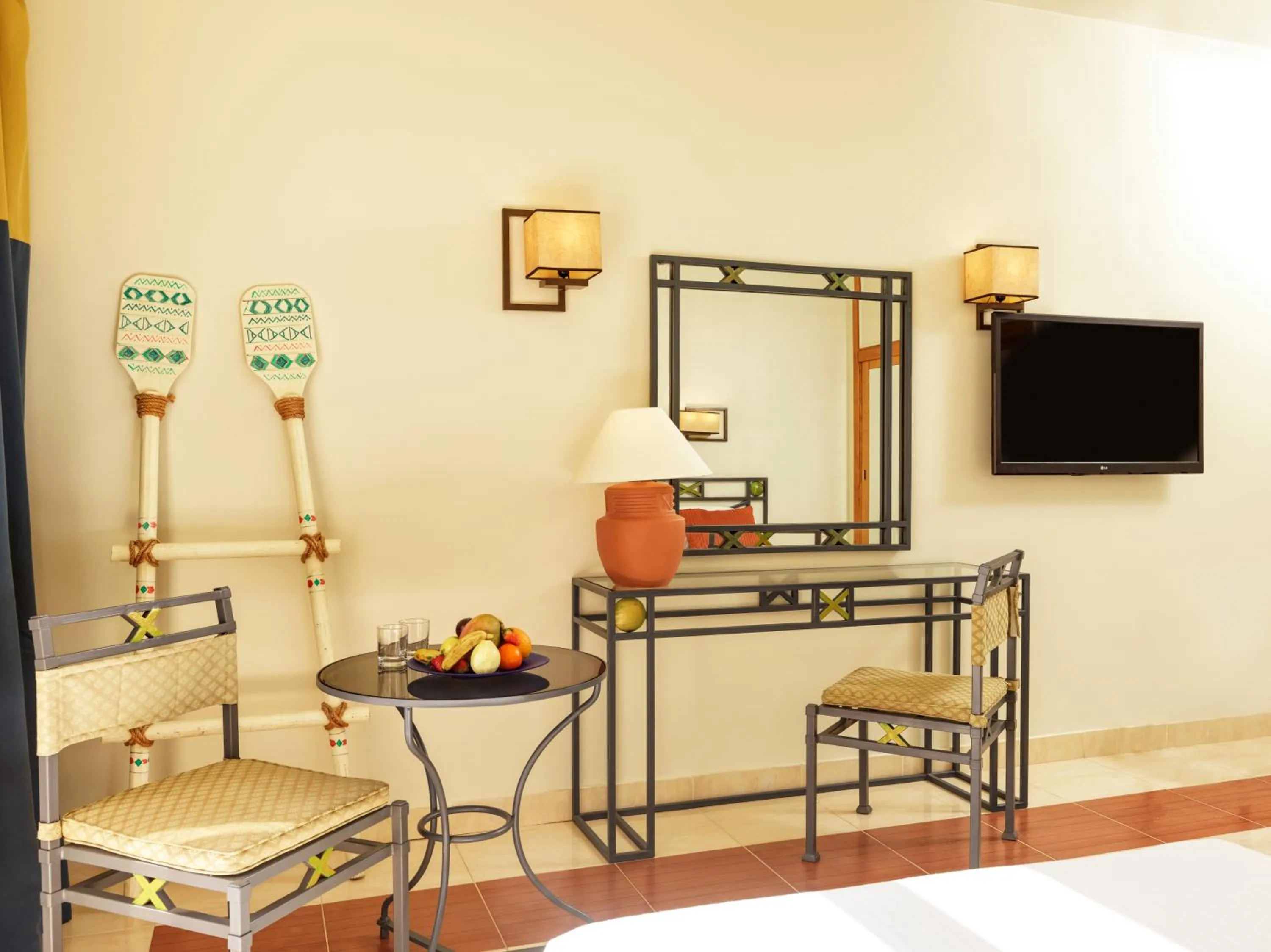 Living room, Bed in Club Paradisio El Gouna Red Sea