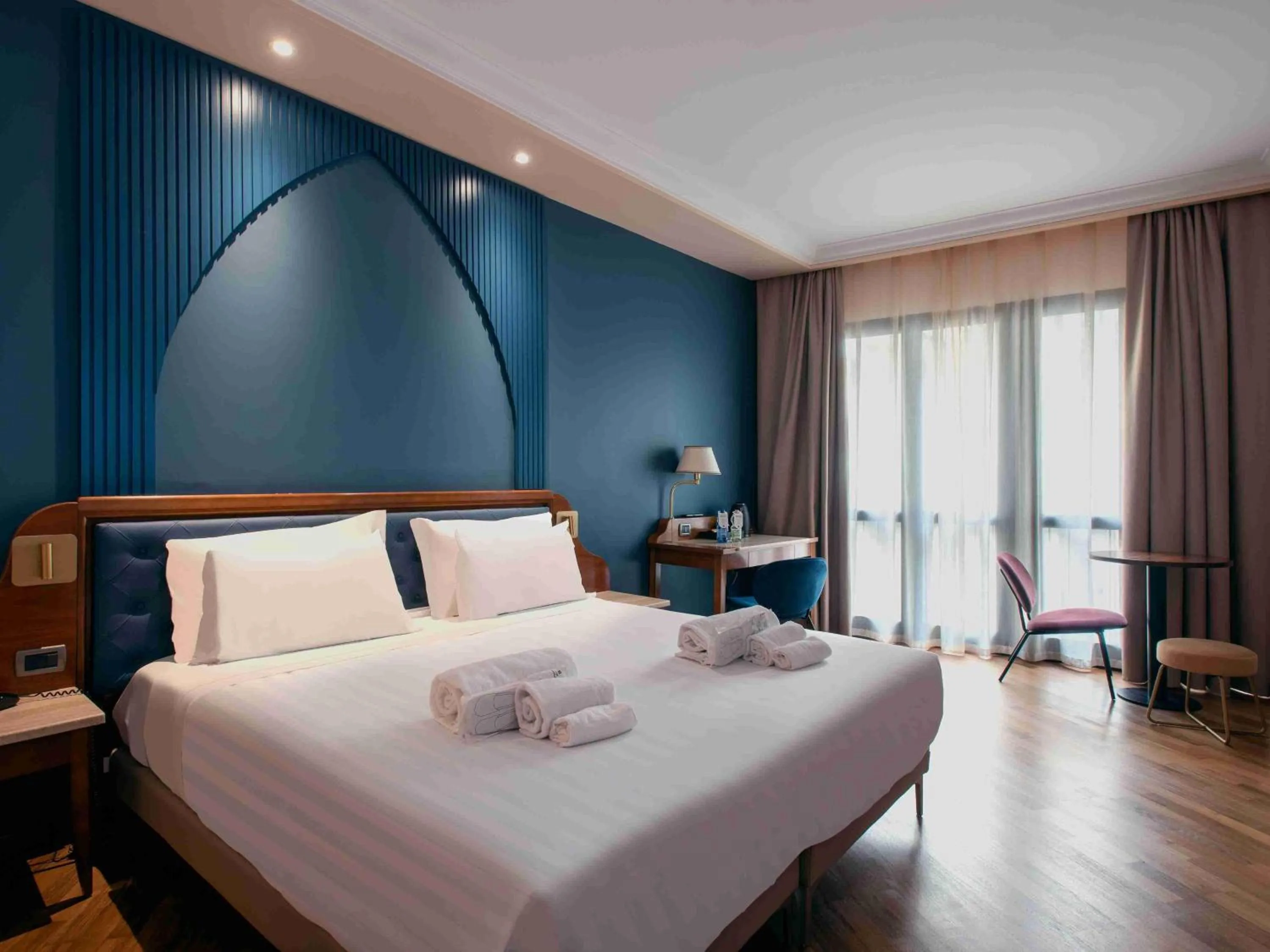 Photo of the whole room, Bed in B&B Hotel Firenze Laurus Al Duomo