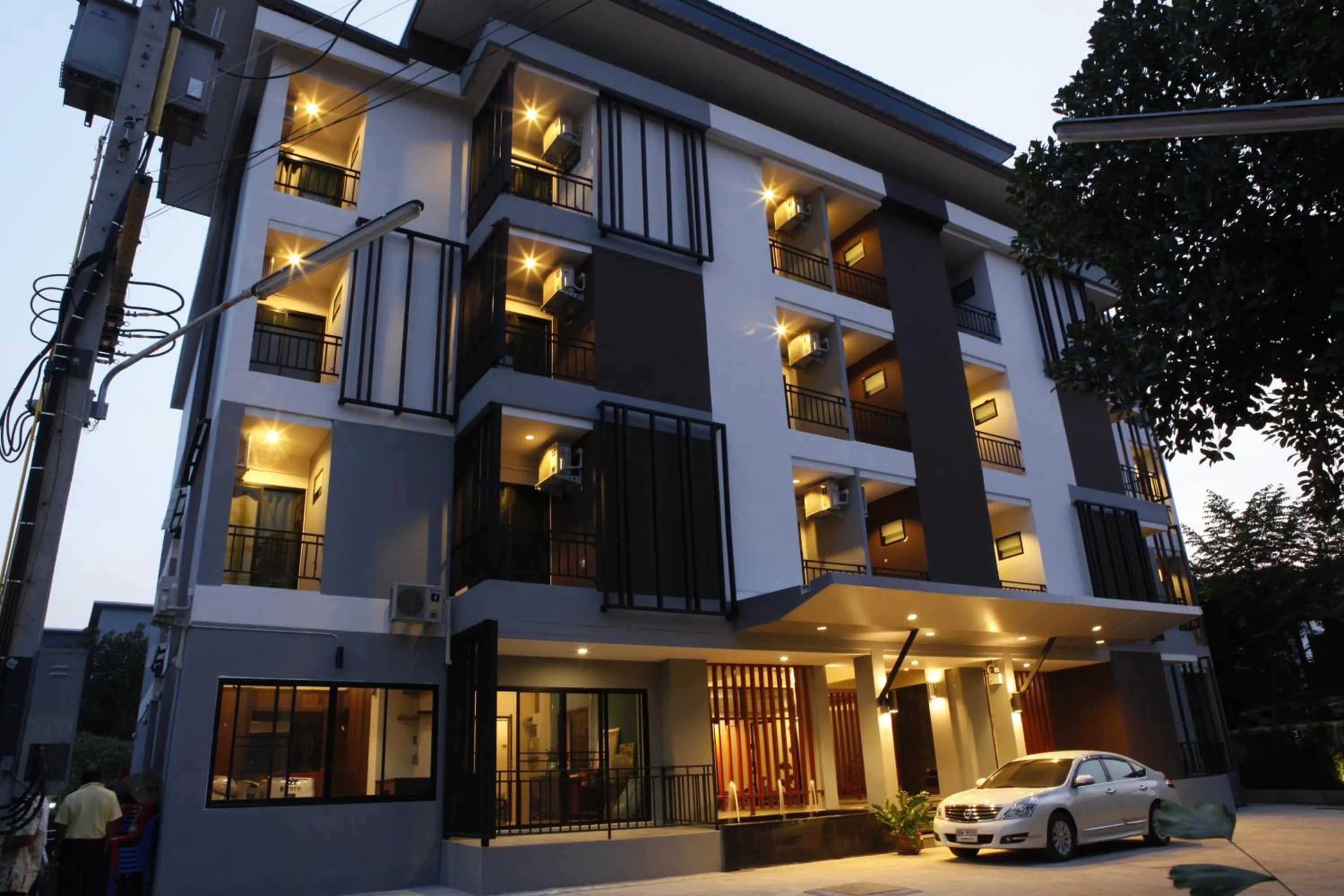 Euanjitt Chill House