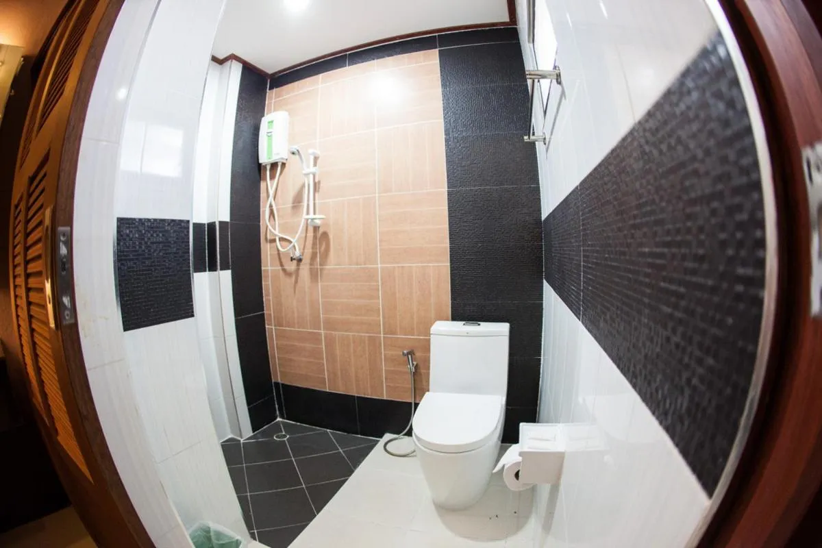 Euanjitt Chill House