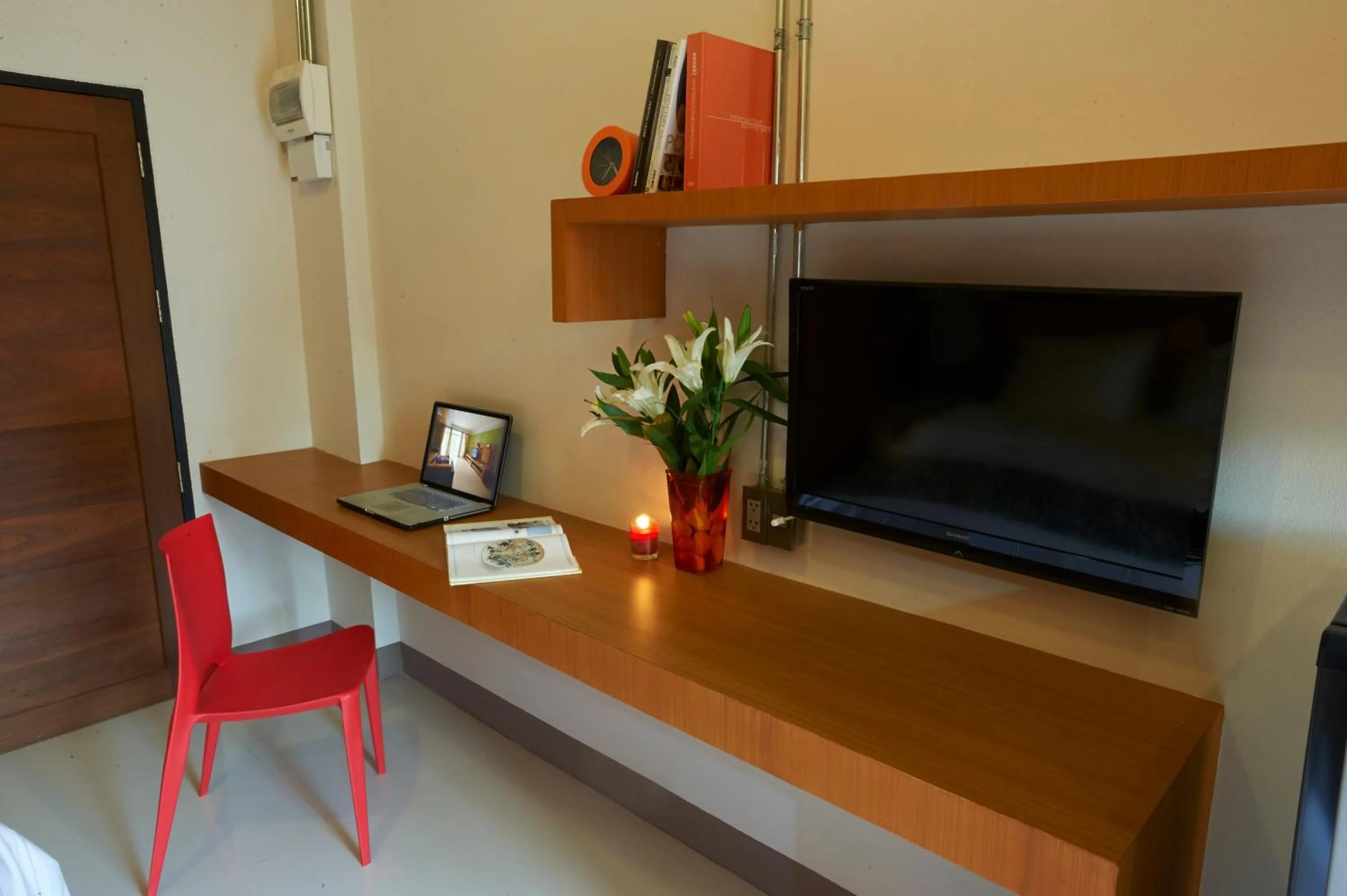 Euanjitt Chill House