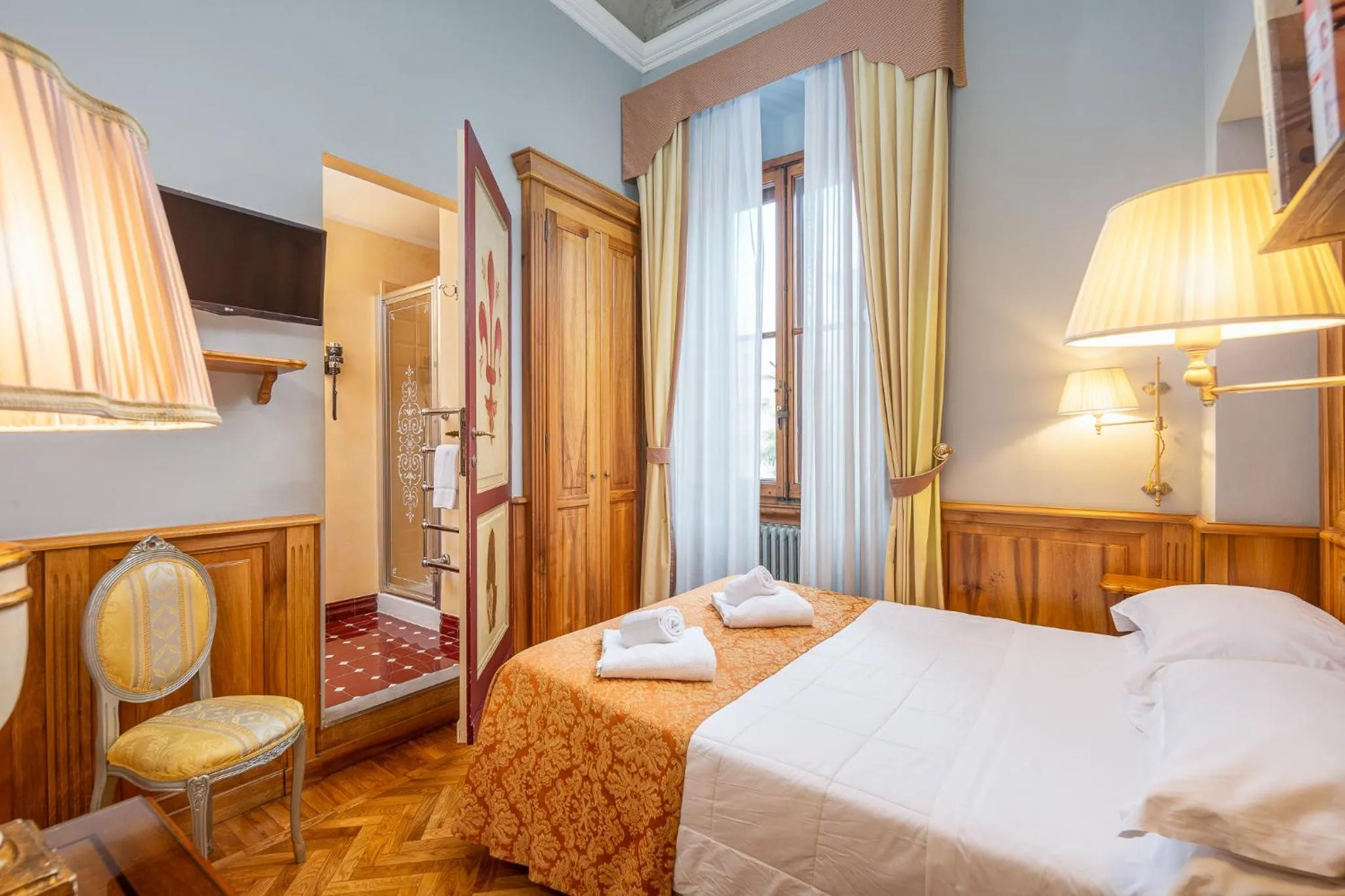 Bed in Il Marzocco Boutique B&B