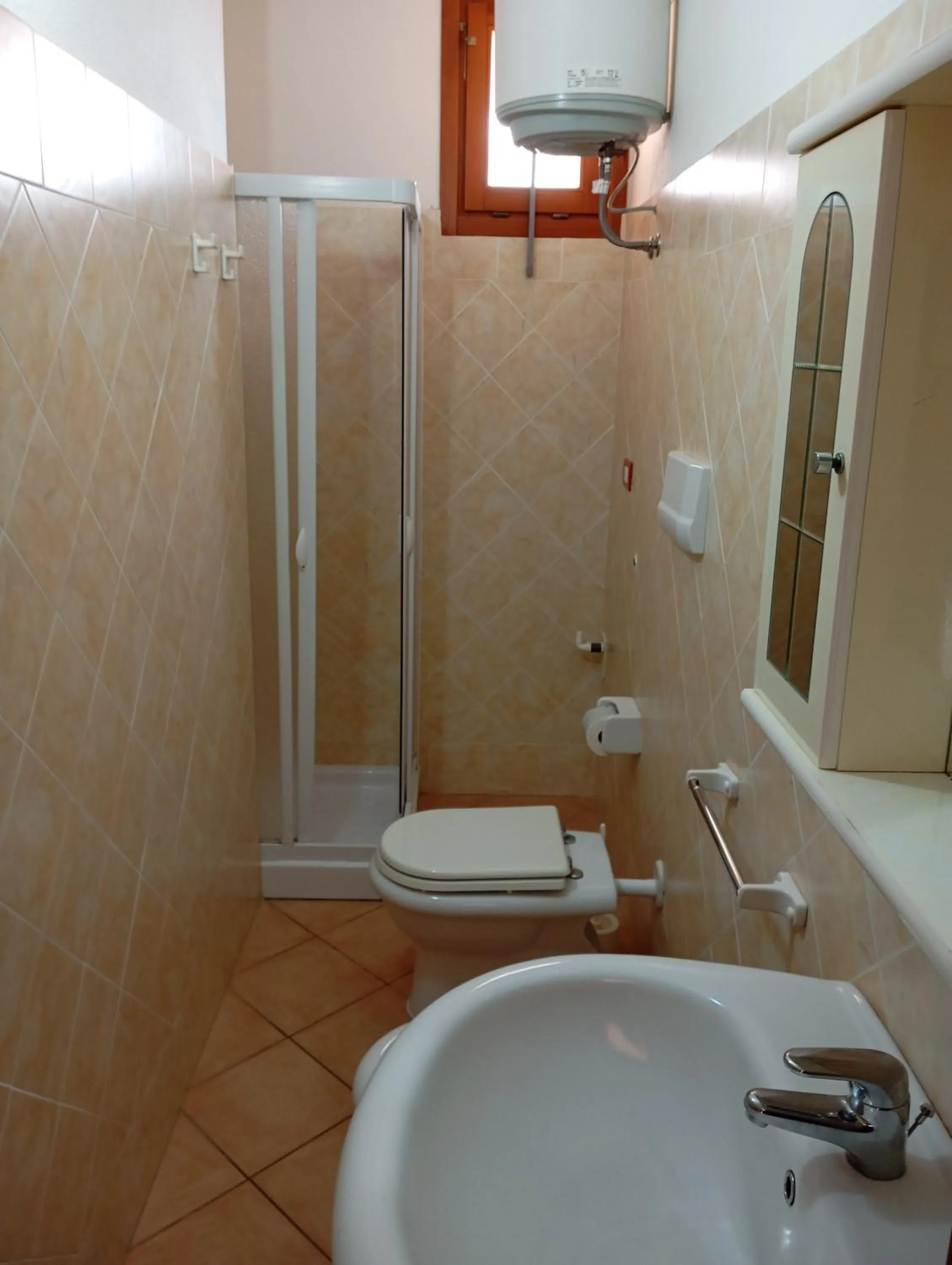 Shower in A.I.R. Hotel Gabbiano