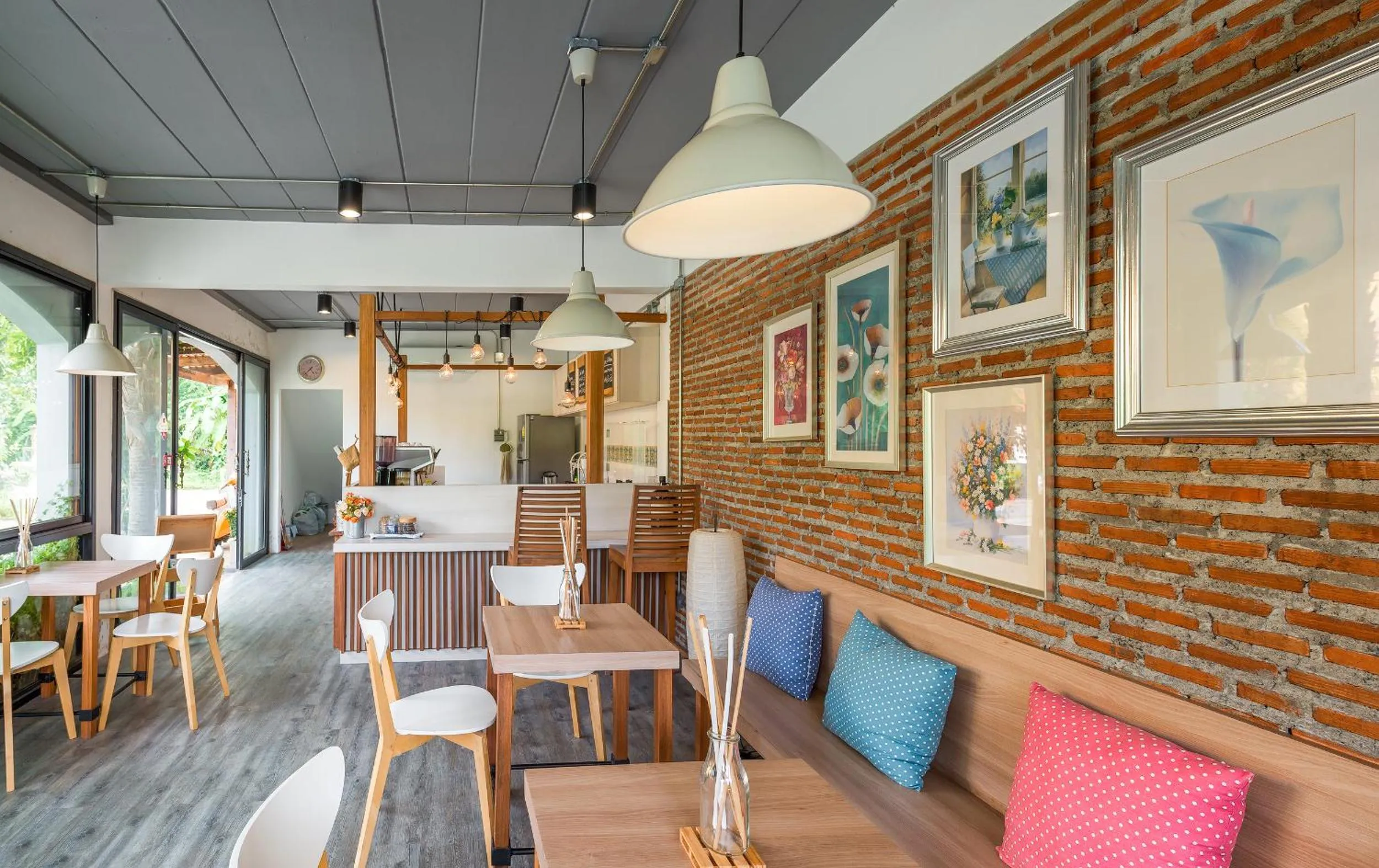 Decorative detail in Hotel Toscana Trat