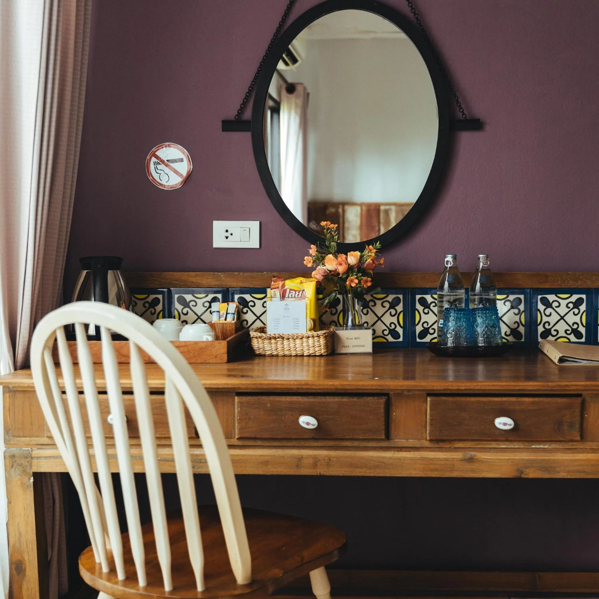 Decorative detail in Hotel Toscana Trat