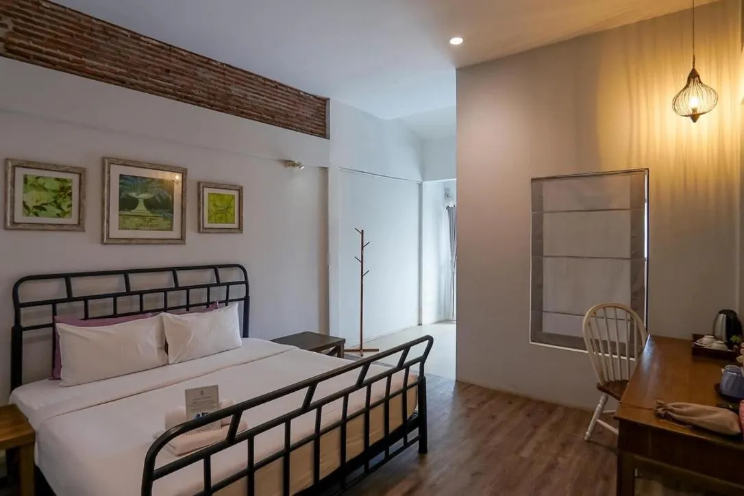 Bed in Hotel Toscana Trat